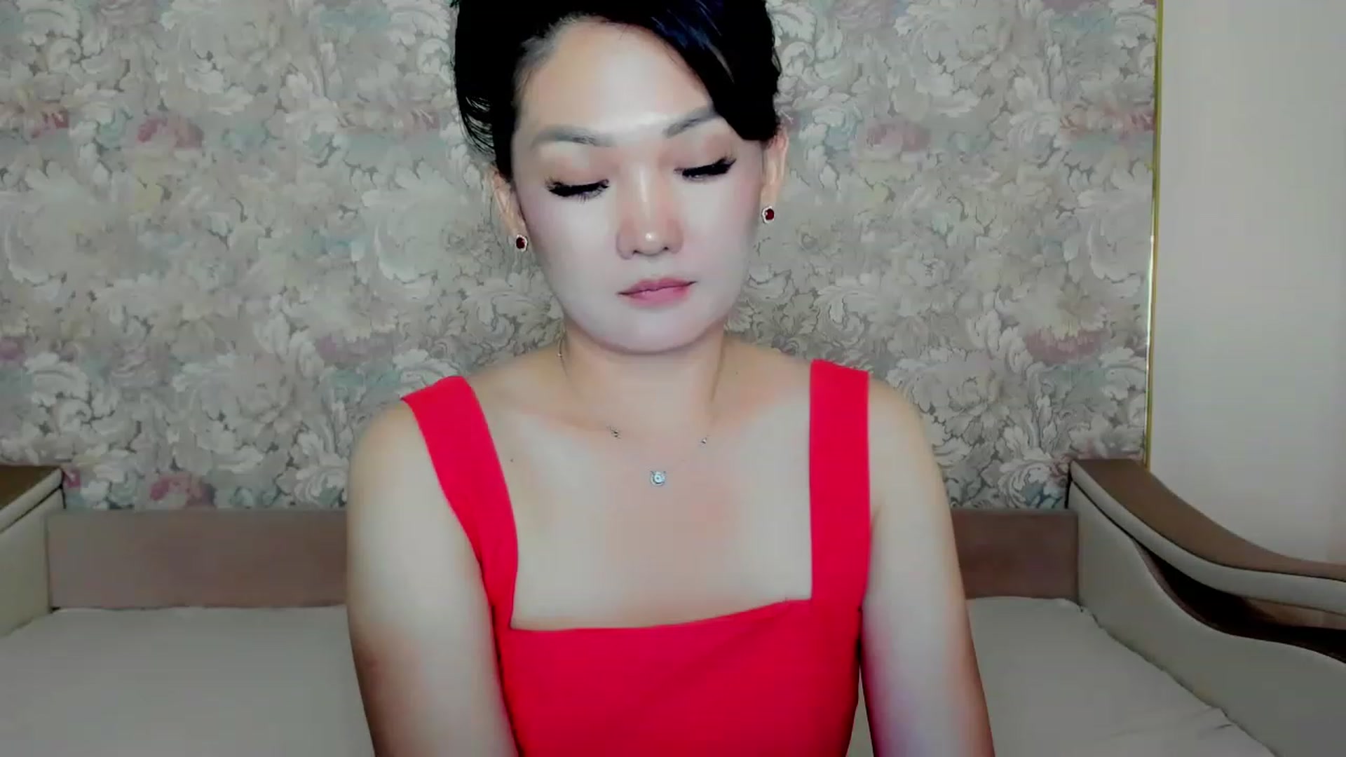 Gallery image thumbnail from Oiuysgdb's myfreecams stream on, 07/28/2023, 17:26 image 16 of 20