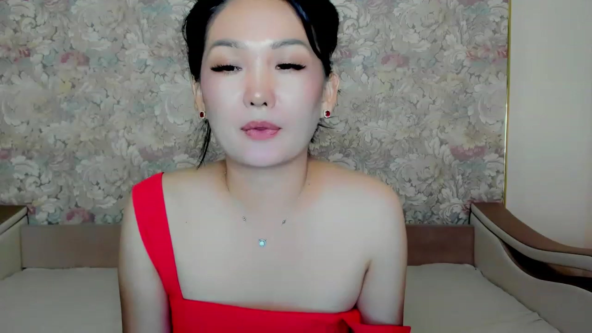 Gallery image thumbnail from Oiuysgdb's myfreecams stream on, 07/28/2023, 17:26 image 11 of 20