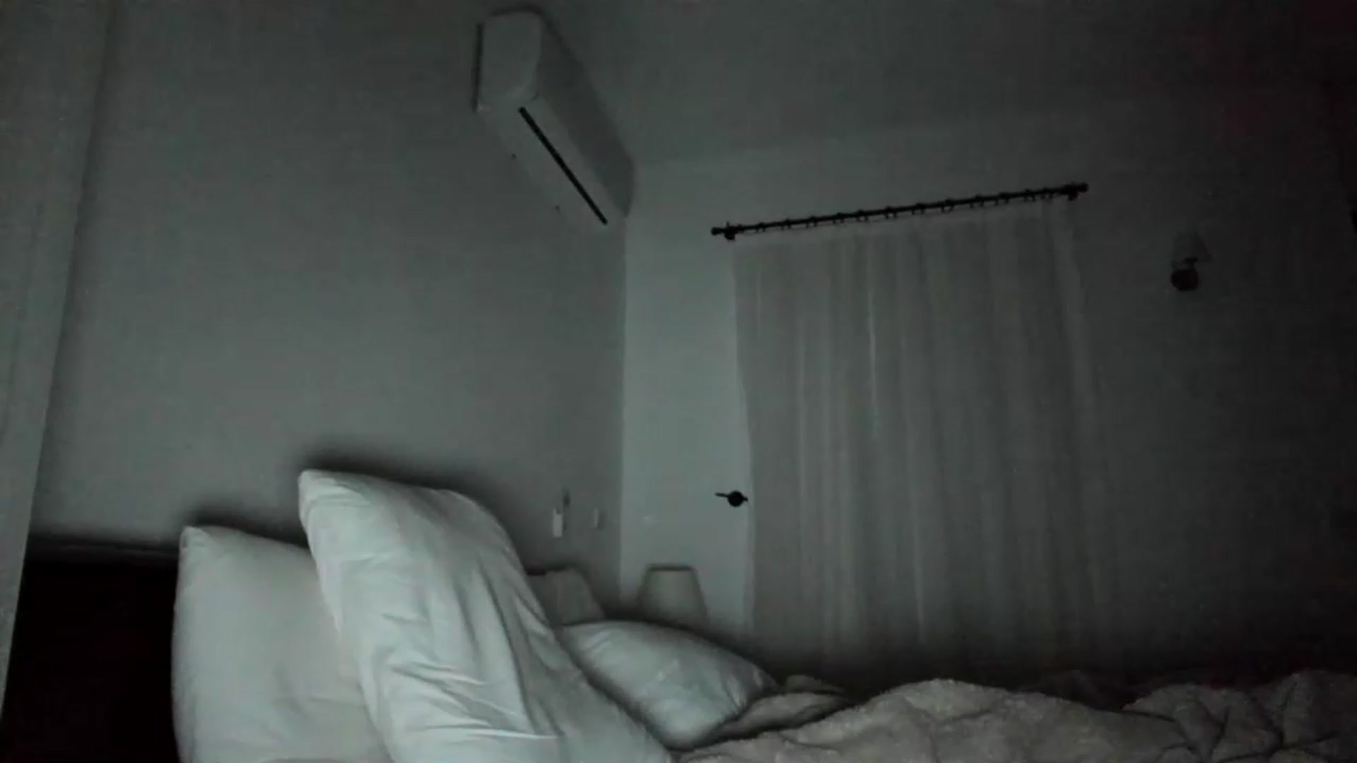 Gallery image thumbnail from Oksanafedorov's myfreecams stream on, 11/20/2022, 21:09 image 12 of 20
