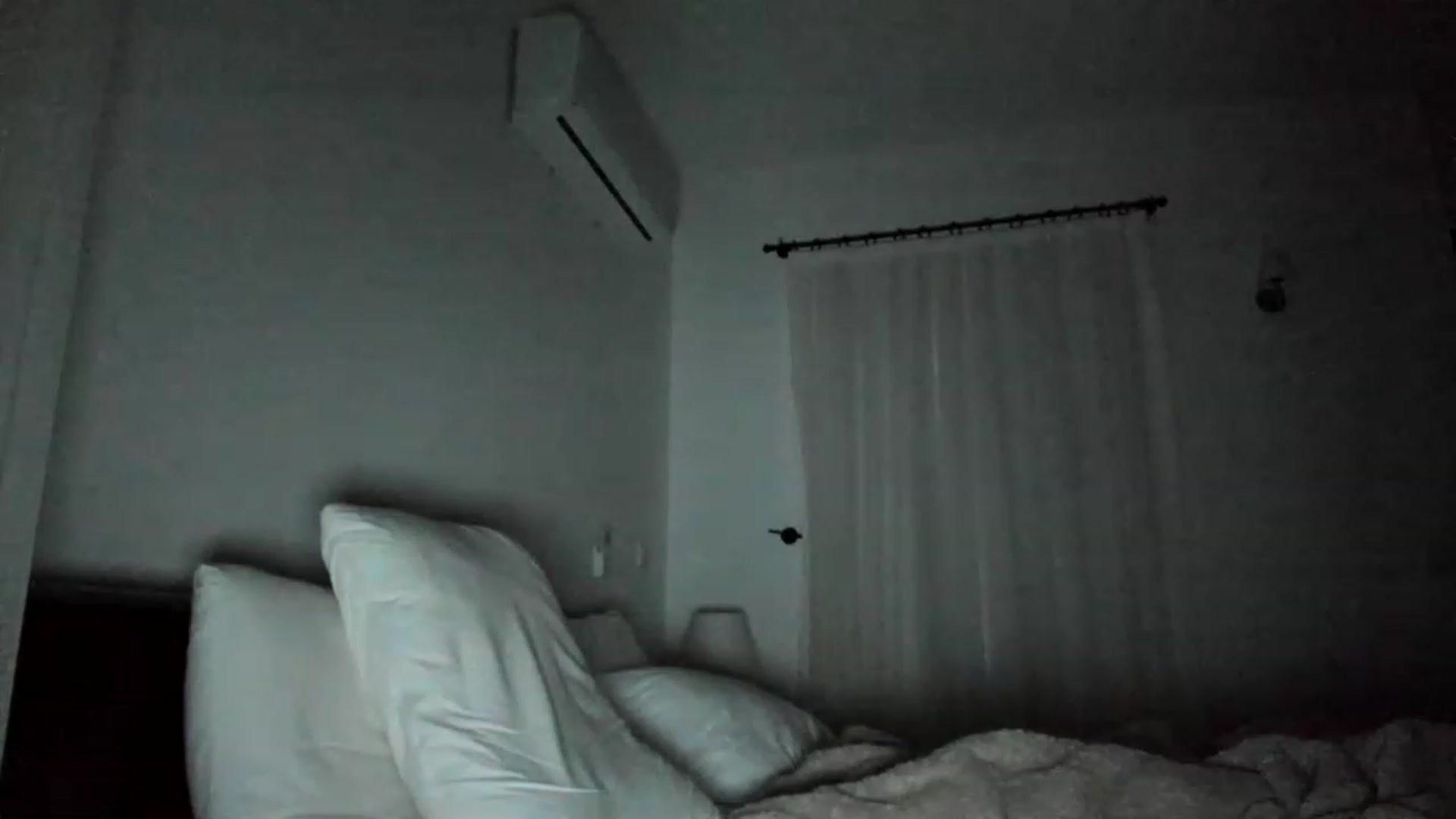 Gallery image thumbnail from Oksanafedorov's myfreecams stream on, 11/20/2022, 21:09 image 18 of 20