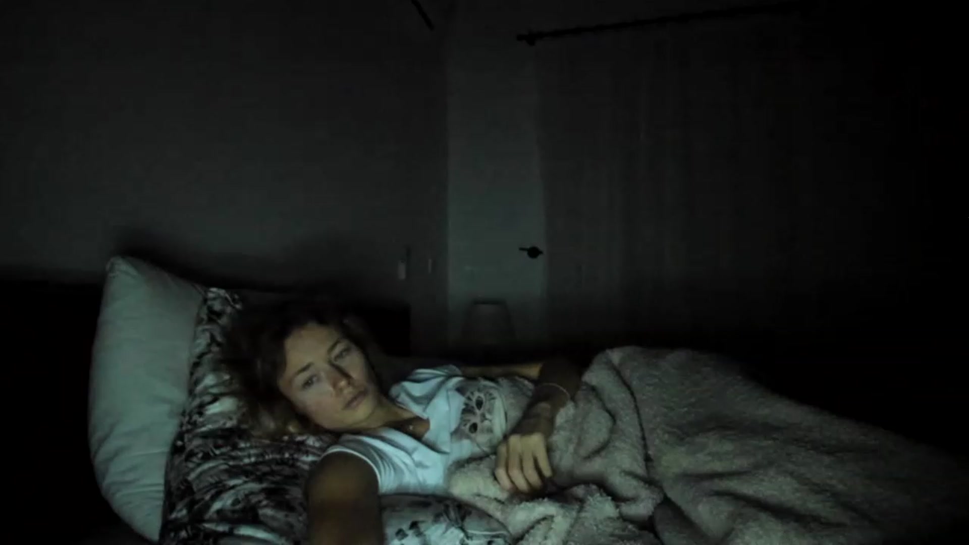 Gallery image thumbnail from Oksanafedorov's myfreecams stream on, 11/27/2022, 21:36 image 16 of 20