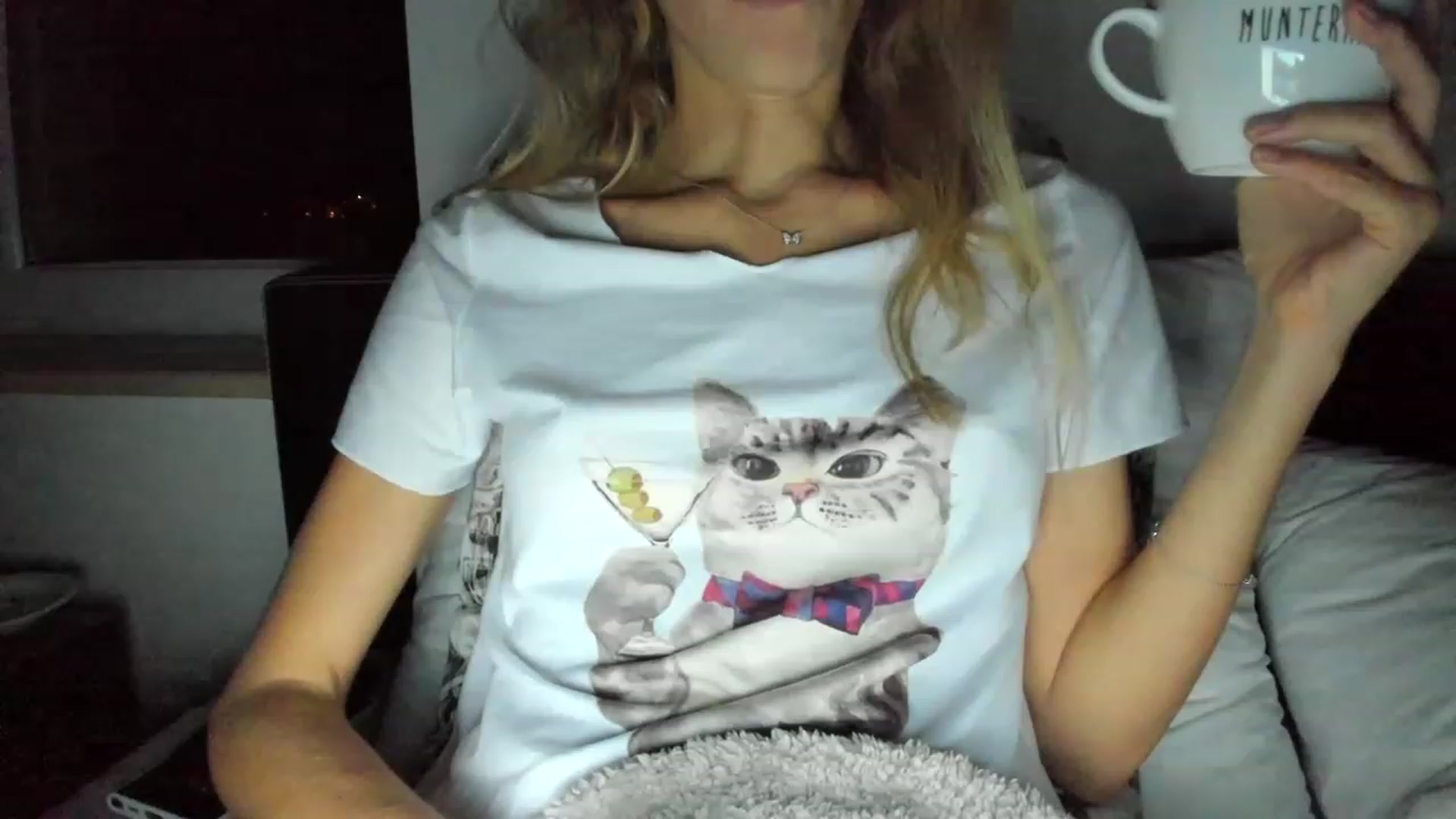 Gallery image thumbnail from Oksanafedorov's myfreecams stream on, 11/27/2022, 21:36 image 1 of 20
