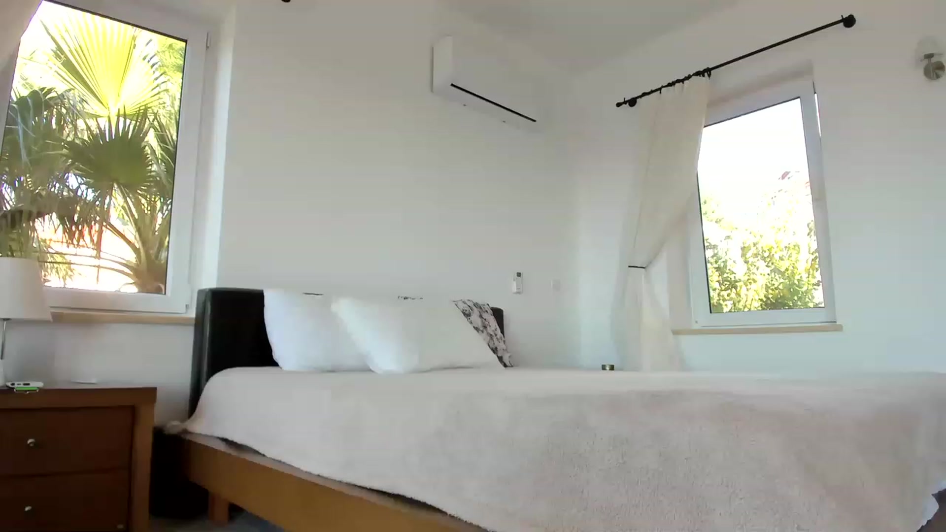 Gallery image thumbnail from Oksanafedorov's myfreecams stream on, 12/26/2022, 12:03 image 18 of 20