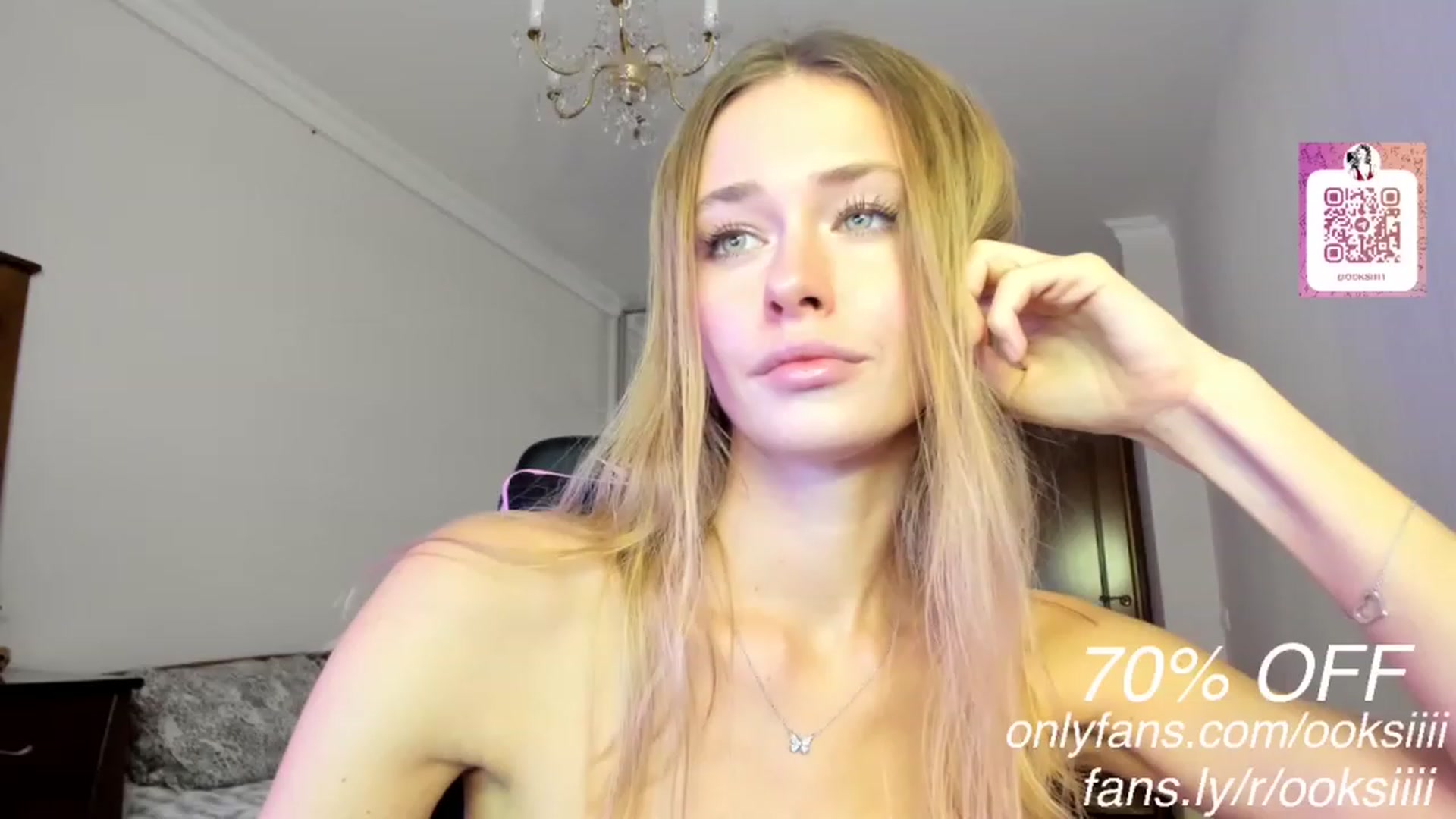 Gallery image thumbnail from Oksanafedorov's myfreecams stream on, 01/29/2023, 22:10 image 17 of 20