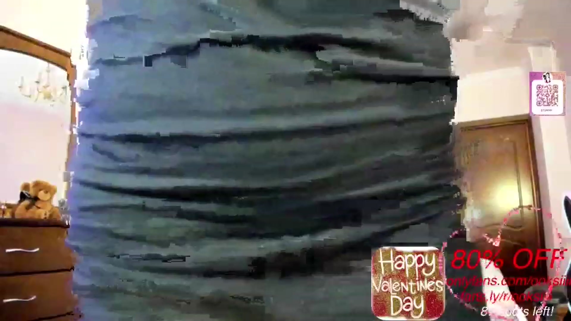 Gallery image thumbnail from Oksanafedorov's myfreecams stream on, 02/14/2023, 16:48 image 7 of 20
