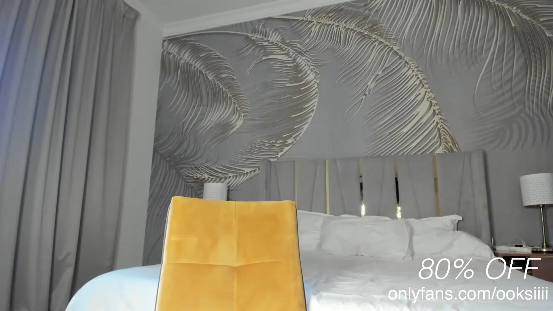 Gallery image thumbnail from Oksanafedorov's myfreecams stream on, 04/15/2023, 14:04 image 16 of 20