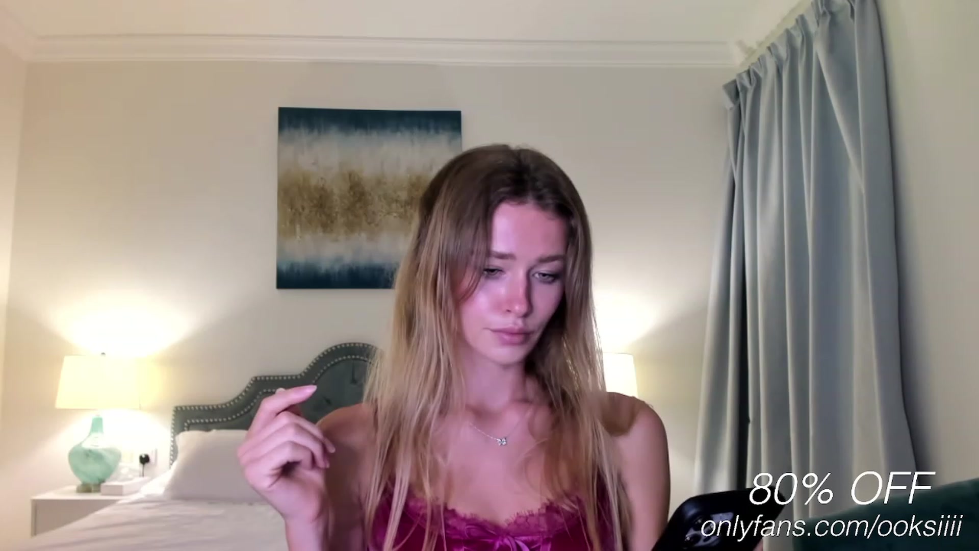Gallery image thumbnail from Oksanafedorov's myfreecams stream on, 05/14/2023, 23:21 image 10 of 20