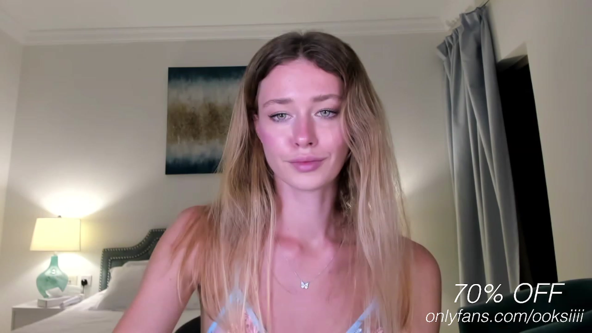 Gallery image thumbnail from Oksanafedorov's myfreecams stream on, 05/18/2023, 20:30 image 5 of 20
