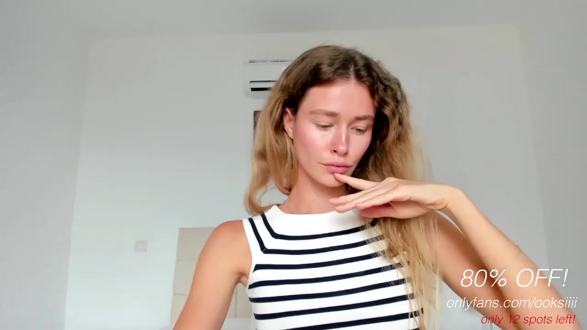 Gallery image thumbnail from Oksanafedorov's myfreecams stream on, 06/11/2023, 13:38 image 20 of 20