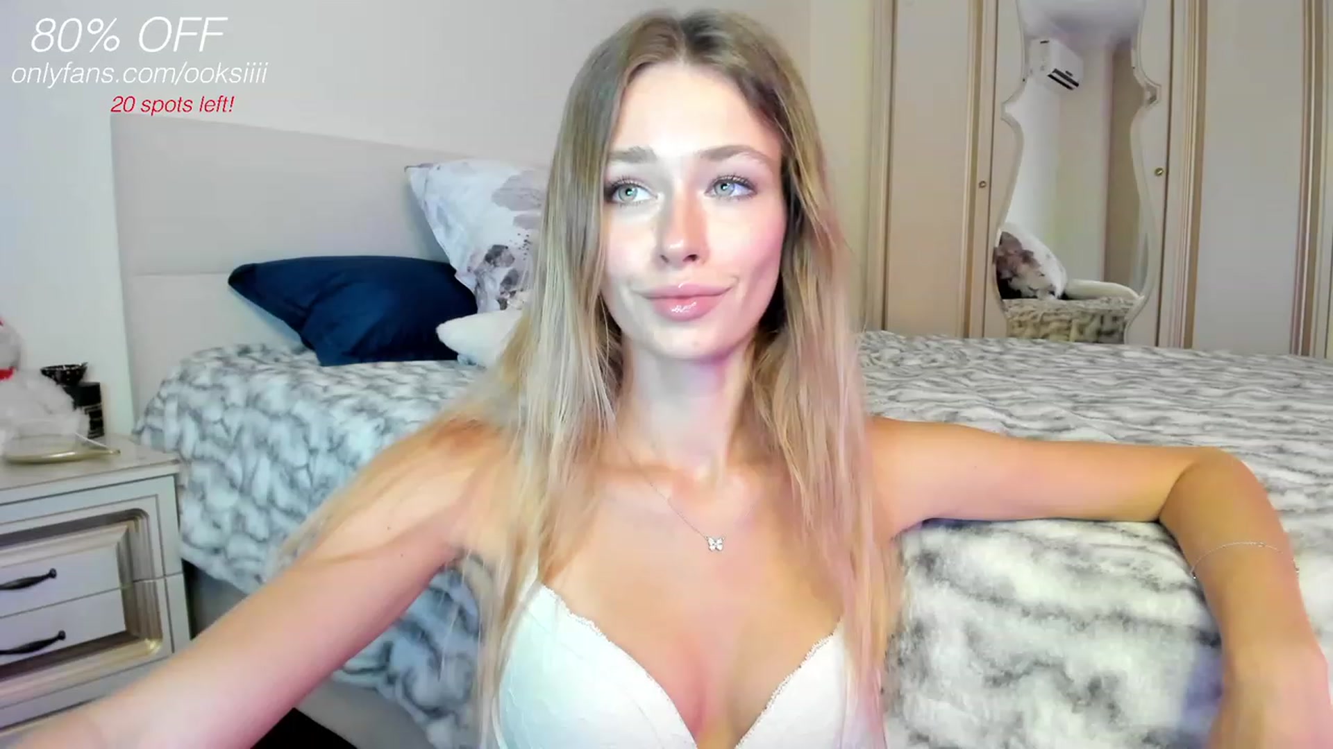Gallery image thumbnail from Oksanafedorov's myfreecams stream on, 07/03/2023, 21:09 image 5 of 20