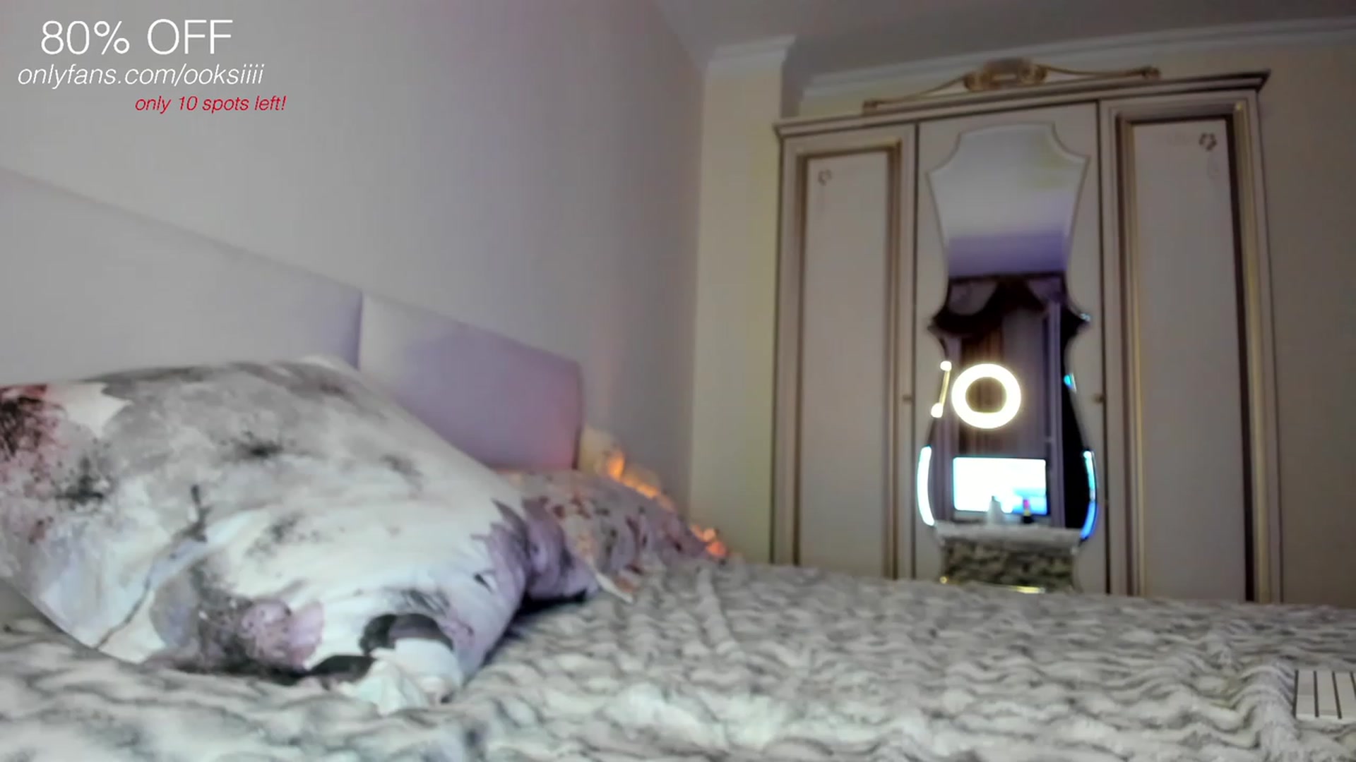 Gallery image thumbnail from Oksanafedorov's myfreecams stream on, 07/09/2023, 21:13 image 1 of 20