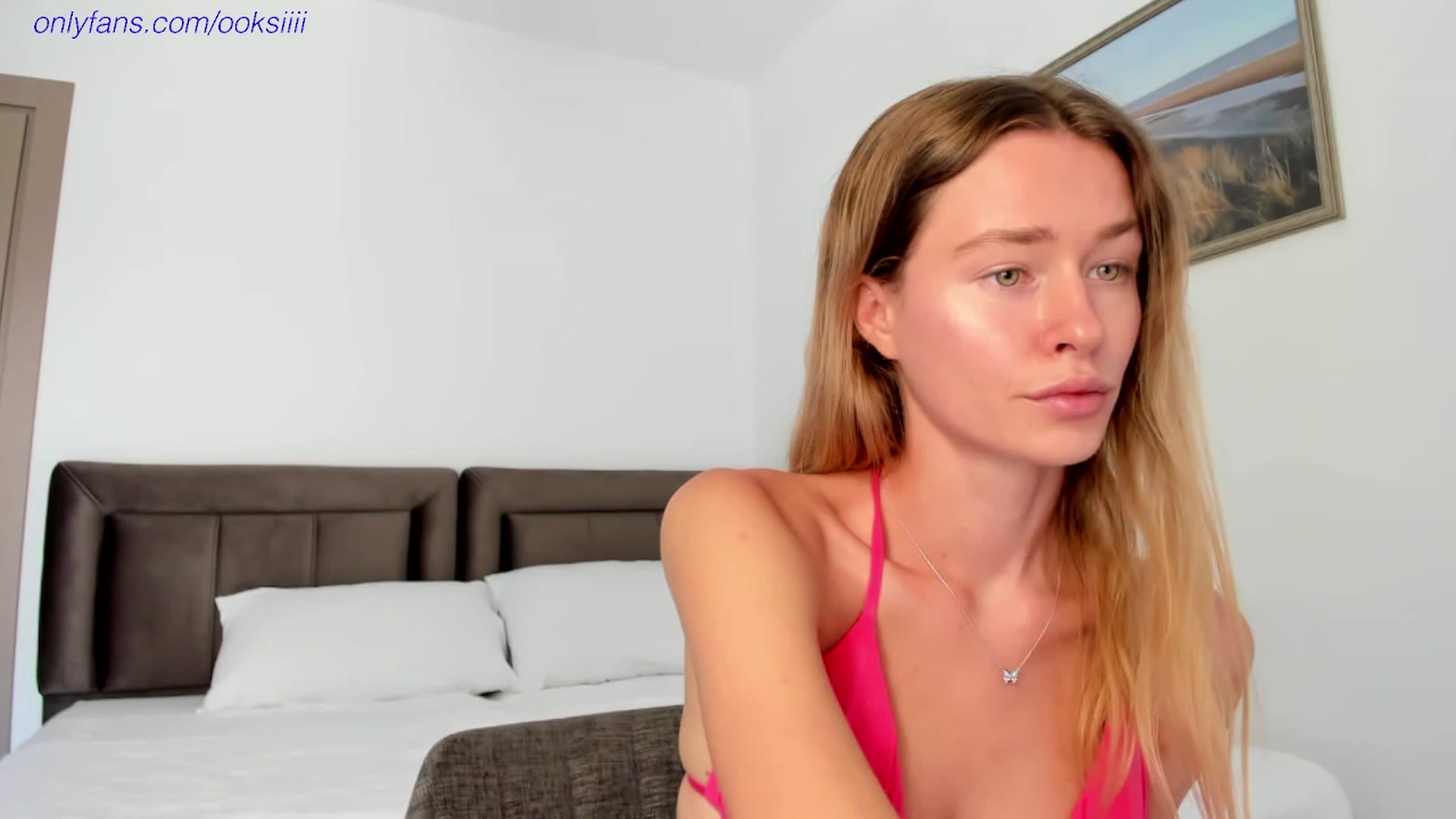 Gallery image thumbnail from Oksanafedorov's myfreecams stream on, 07/23/2023, 11:11 image 20 of 20