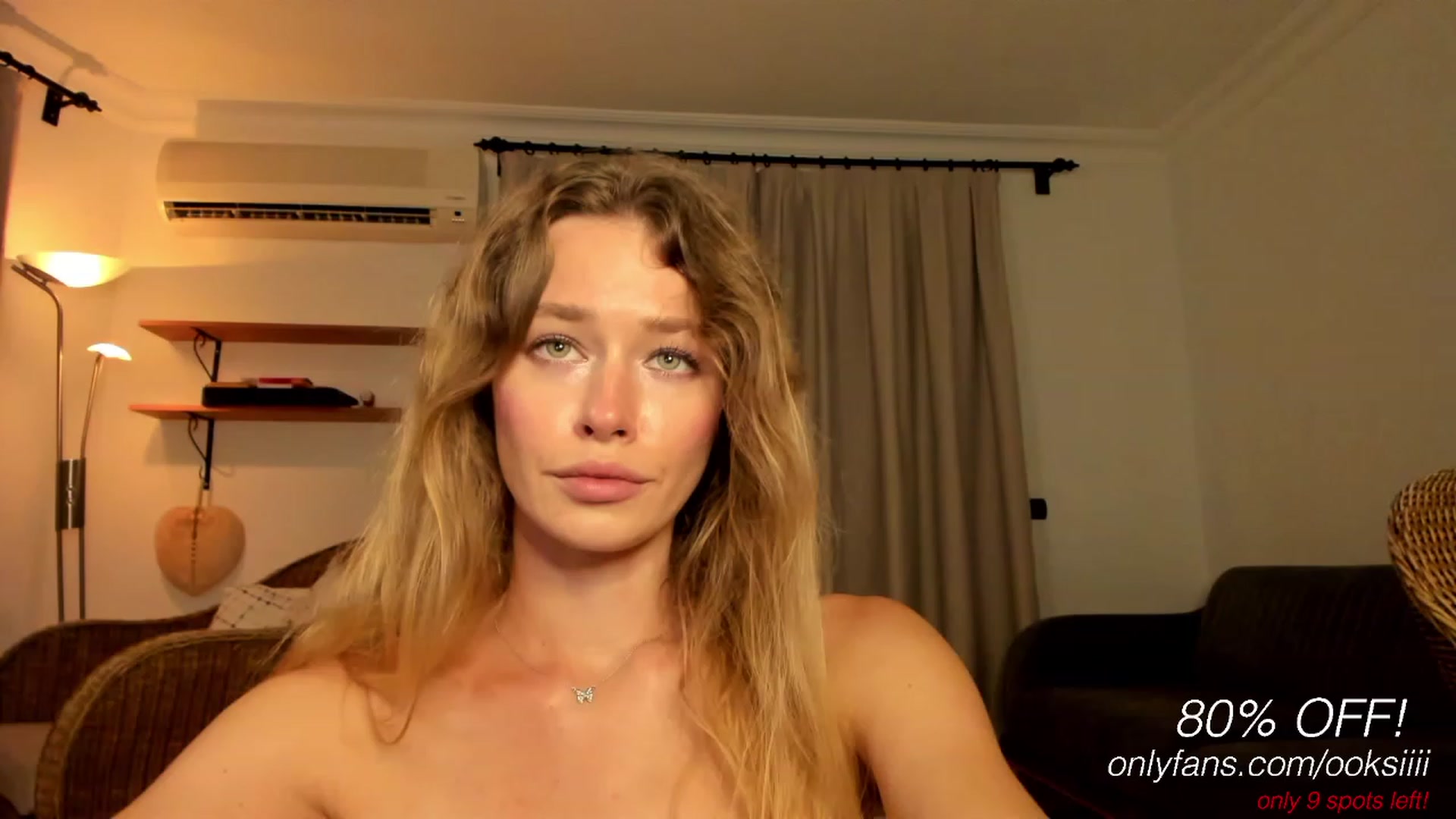 Gallery image thumbnail from Oksanafedorov's myfreecams stream on, 08/27/2023, 24:27 image 14 of 20