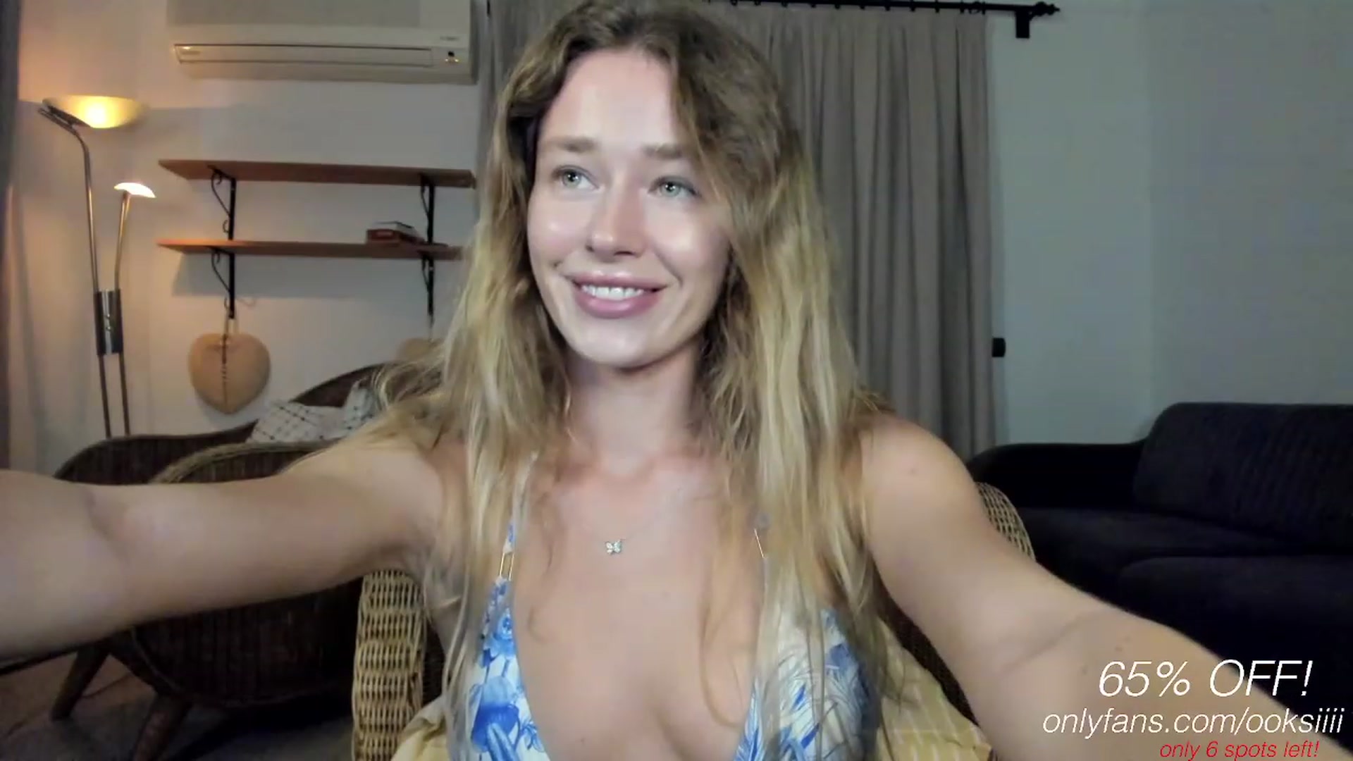 Gallery image thumbnail from Oksanafedorov's myfreecams stream on, 08/30/2023, 21:17 image 6 of 20
