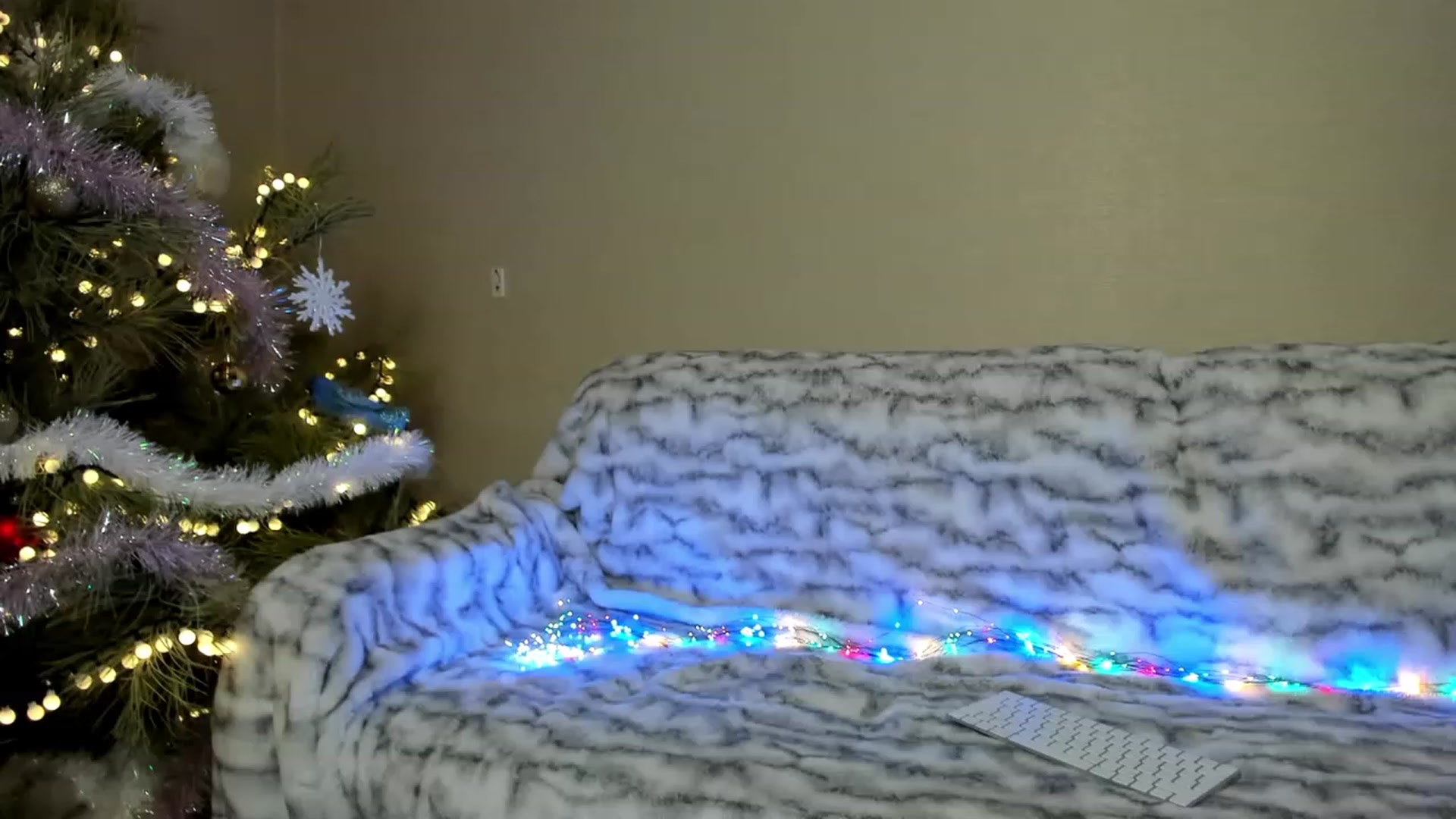 Gallery image thumbnail from Oksanafedorov's myfreecams stream on, 01/14/2024, 17:58 image 1 of 20