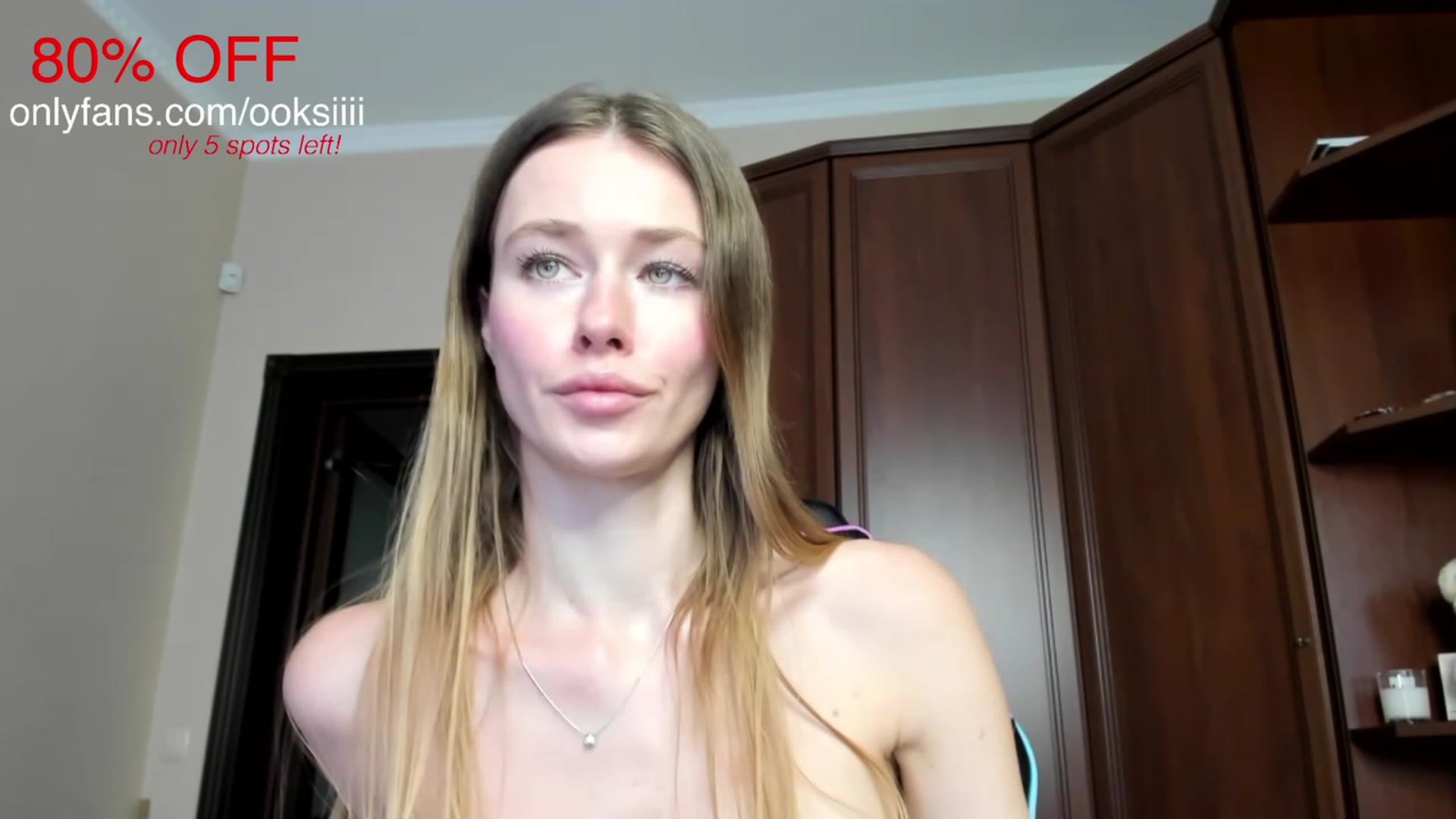 Gallery image thumbnail from Oksanafedorov's myfreecams stream on, 01/31/2024, 13:51 image 16 of 20
