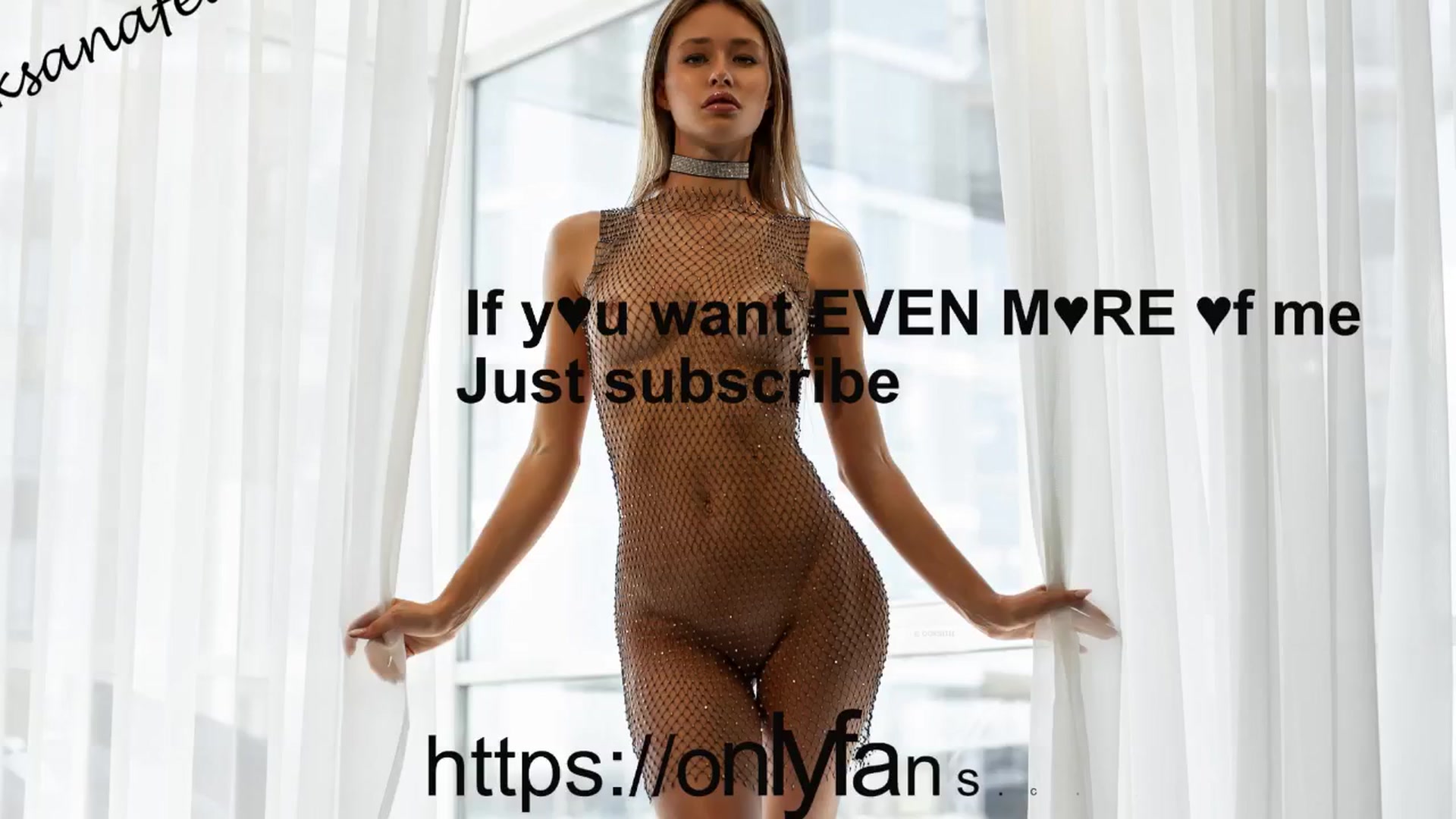 Gallery image thumbnail from Oksanafedorov's myfreecams stream on, 04/22/2024, 15:17 image 13 of 20