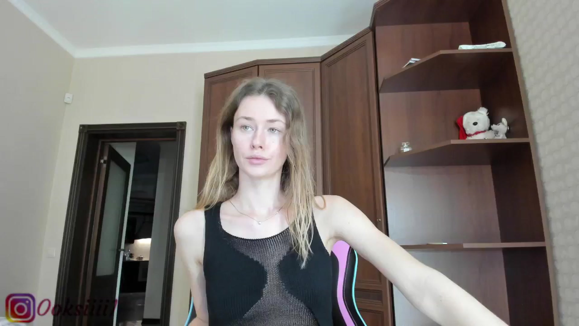 Gallery image thumbnail from Oksanafedorov's myfreecams stream on, 04/29/2024, 20:48 image 8 of 20