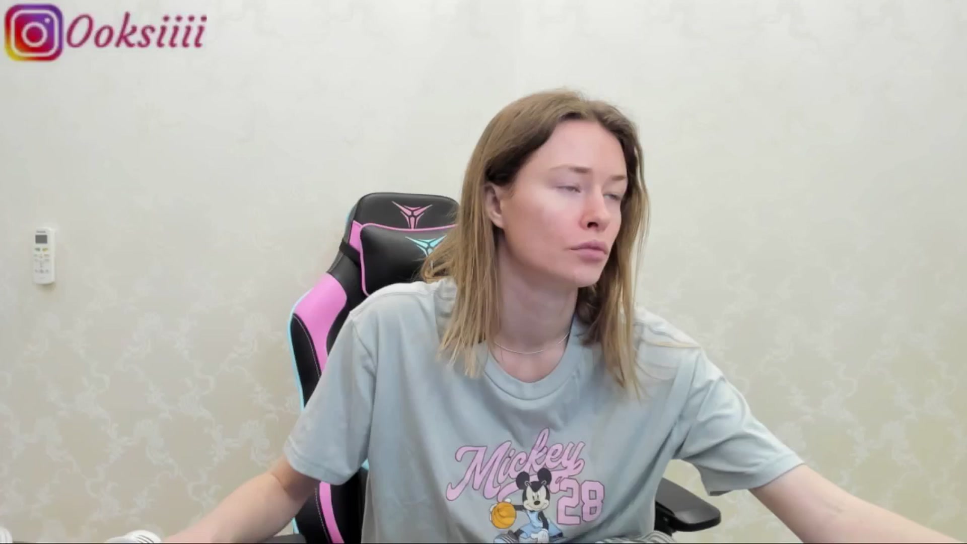 Gallery image thumbnail from Oksanafedorov's myfreecams stream on, 05/16/2024, 18:40 image 2 of 20