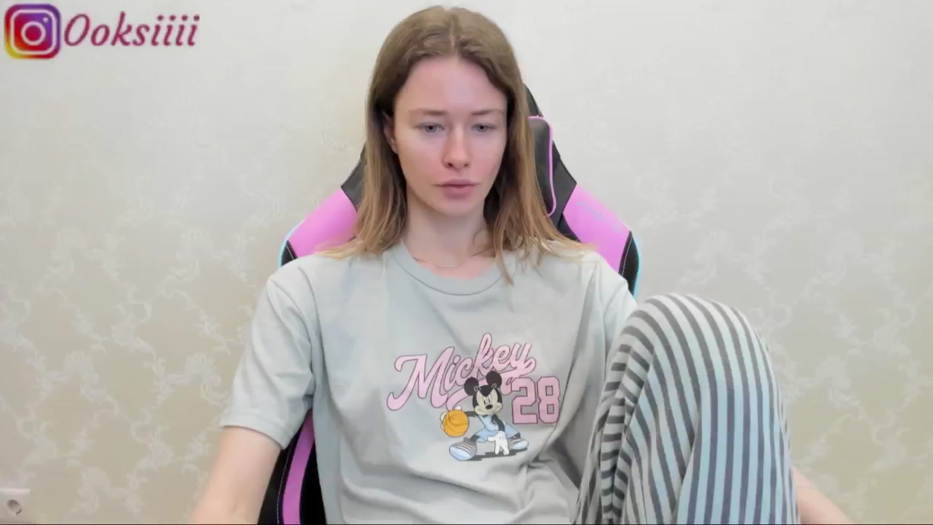 Gallery image thumbnail from Oksanafedorov's myfreecams stream on, 05/16/2024, 18:40 image 12 of 20
