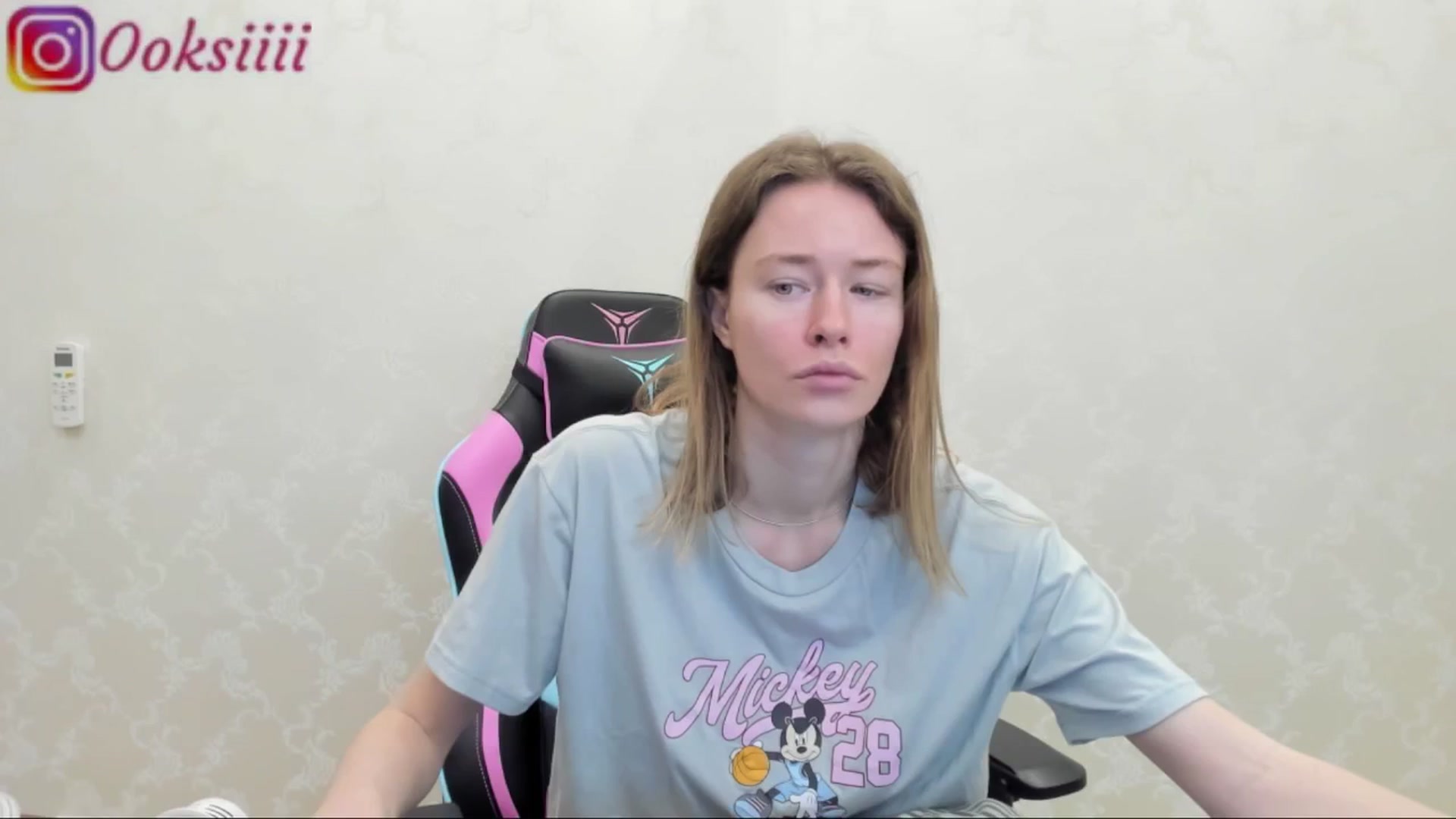 Gallery image thumbnail from Oksanafedorov's myfreecams stream on, 05/16/2024, 18:40 image 3 of 20