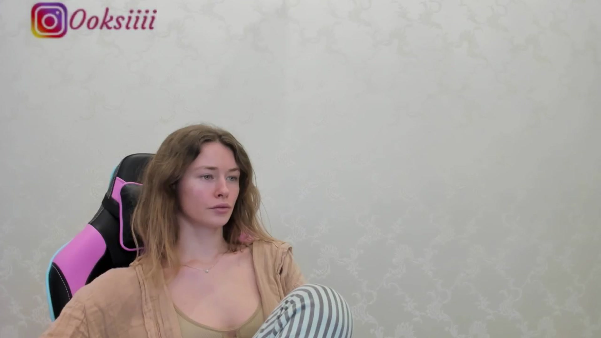 Gallery image thumbnail from Oksanafedorov's myfreecams stream on, 05/21/2024, 09:04 image 9 of 20