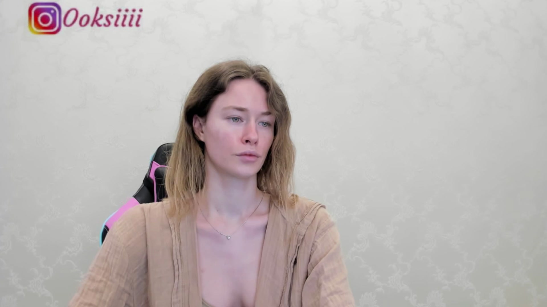 Gallery image thumbnail from Oksanafedorov's myfreecams stream on, 05/21/2024, 09:04 image 3 of 20