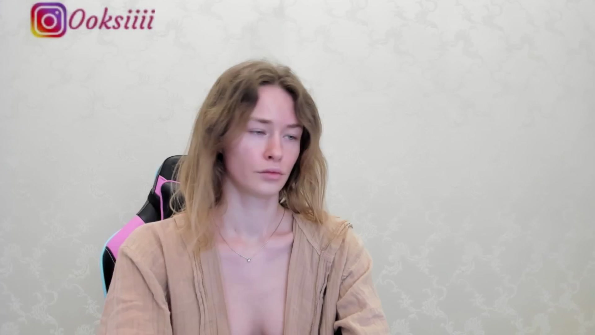 Gallery image thumbnail from Oksanafedorov's myfreecams stream on, 05/21/2024, 09:04 image 1 of 20