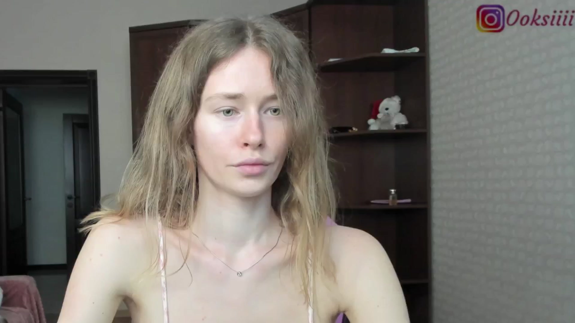 Gallery image thumbnail from Oksanafedorov's myfreecams stream on, 06/18/2024, 16:24 image 7 of 20
