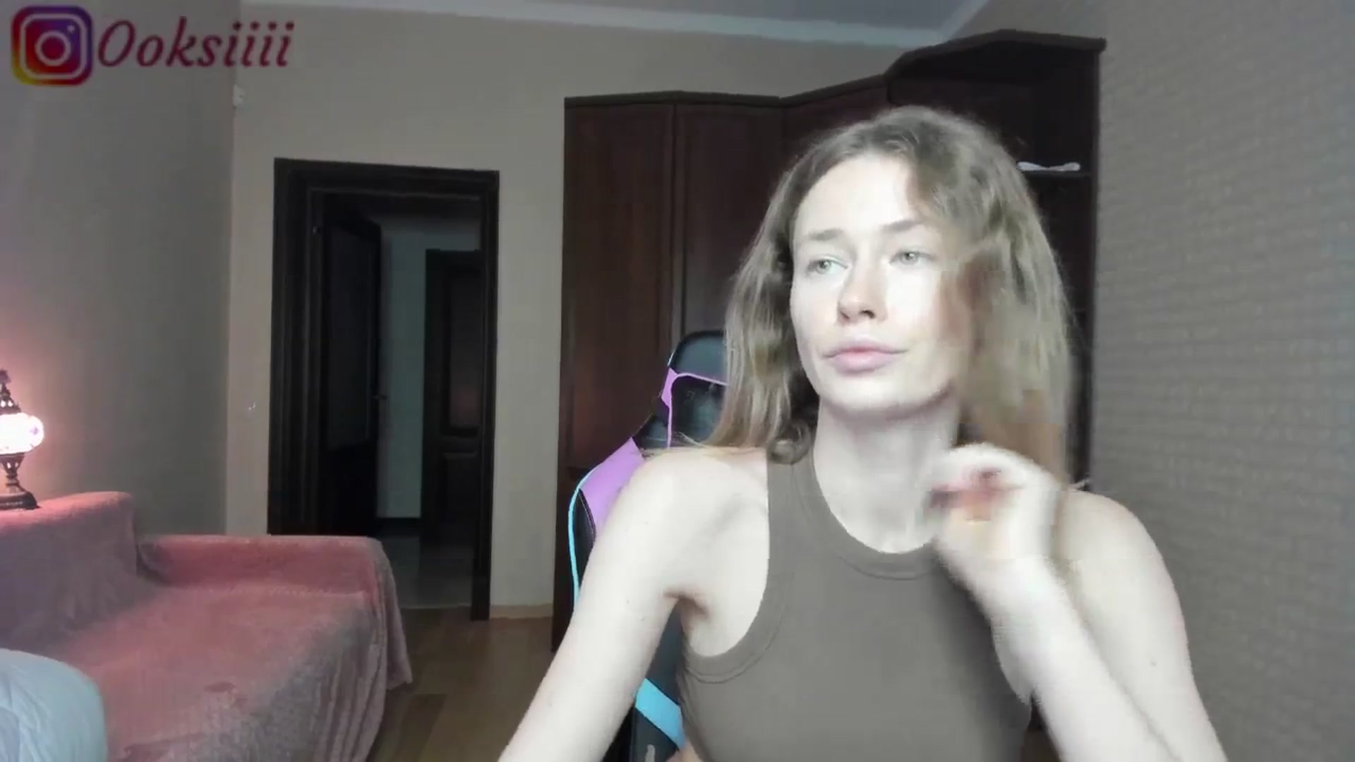 Gallery image thumbnail from Oksanafedorov's myfreecams stream on, 06/25/2024, 01:19 image 3 of 20