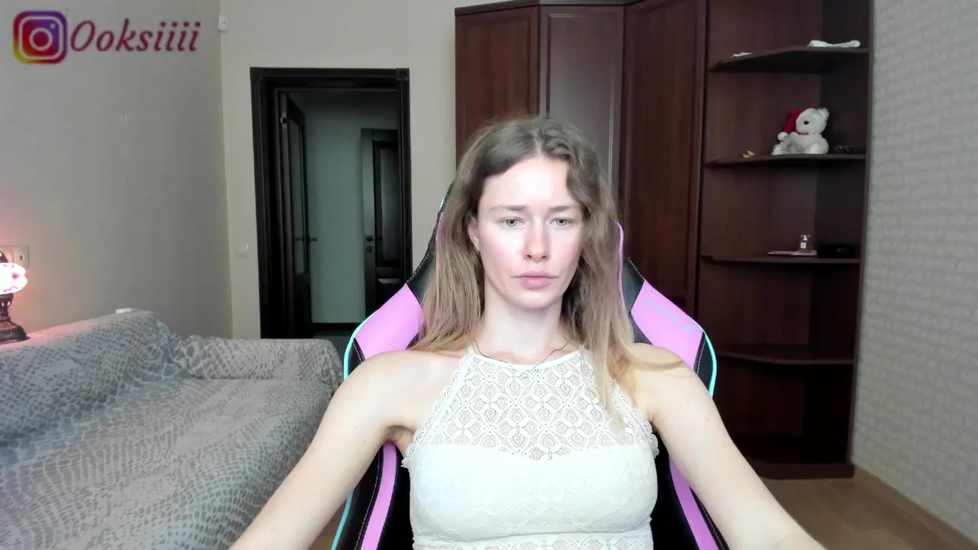 Gallery image thumbnail from Oksanafedorov's myfreecams stream on, 06/29/2024, 13:39 image 18 of 20