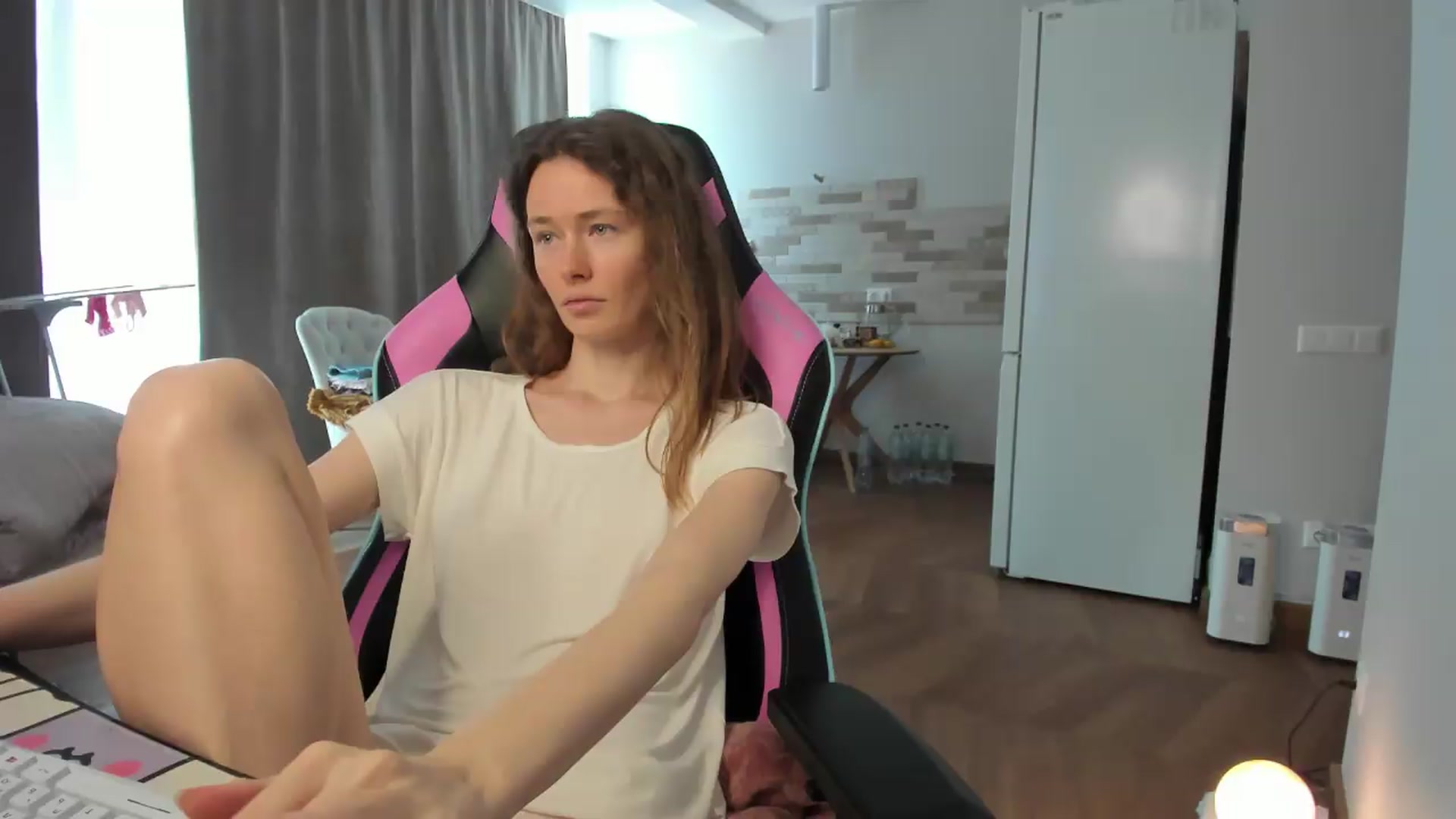Gallery image thumbnail from Oksanafedorov's myfreecams stream on, 08/24/2026, 09:55 image 9 of 20