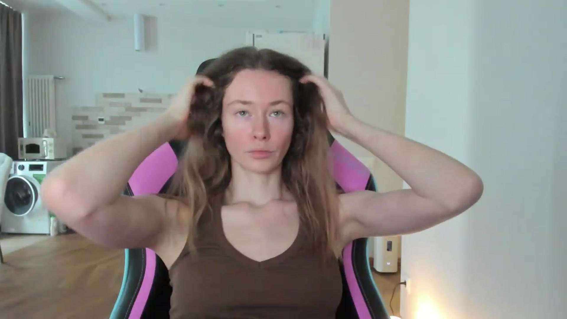 Gallery image thumbnail from Oksanafedorov's myfreecams stream on, 09/02/2026, 10:59 image 20 of 20