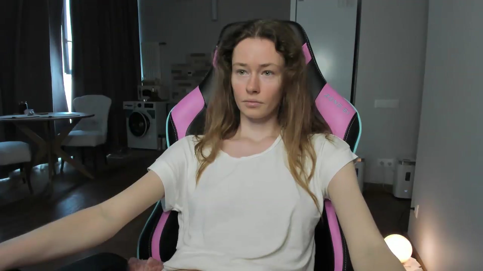 Gallery image thumbnail from Oksanafedorov's myfreecams stream on, 09/07/2026, 10:16 image 20 of 20