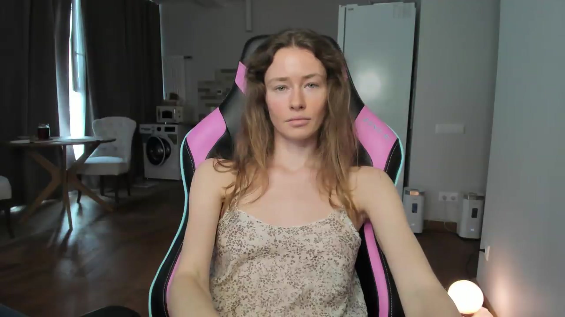Gallery image thumbnail from Oksanafedorov's myfreecams stream on, 09/14/2026, 11:47 image 11 of 20