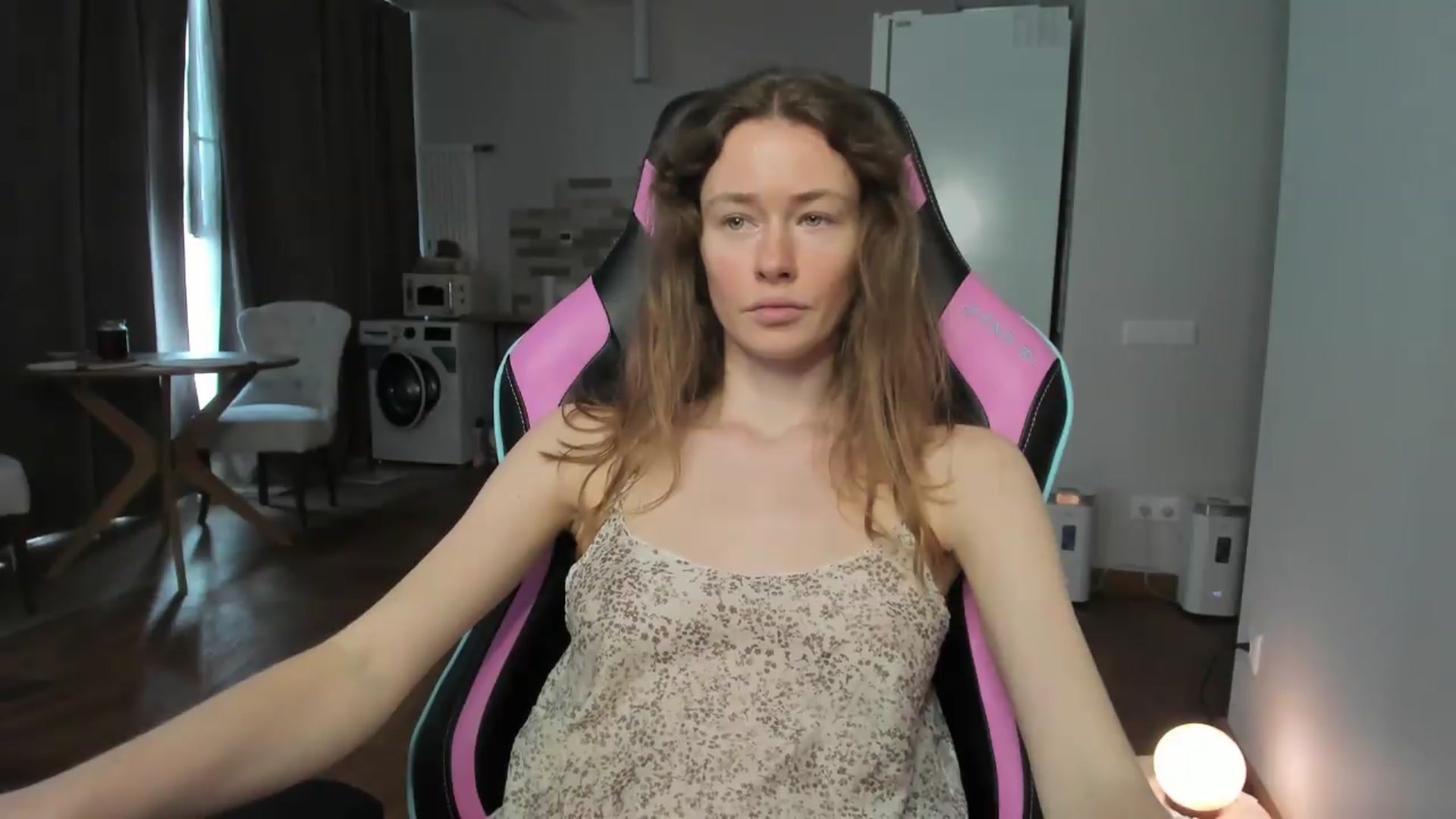 Gallery image thumbnail from Oksanafedorov's myfreecams stream on, 09/14/2026, 11:47 image 9 of 20