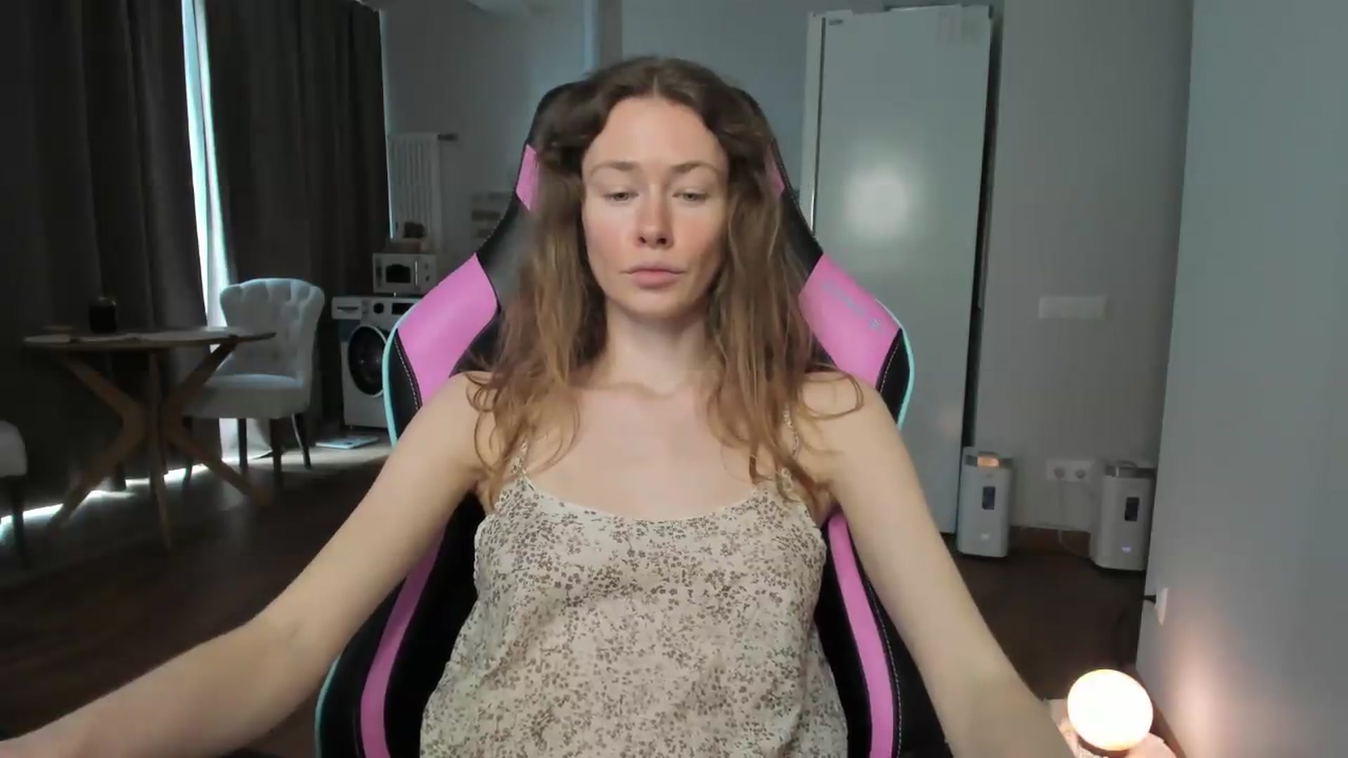 Gallery image thumbnail from Oksanafedorov's myfreecams stream on, 09/14/2026, 11:47 image 4 of 20