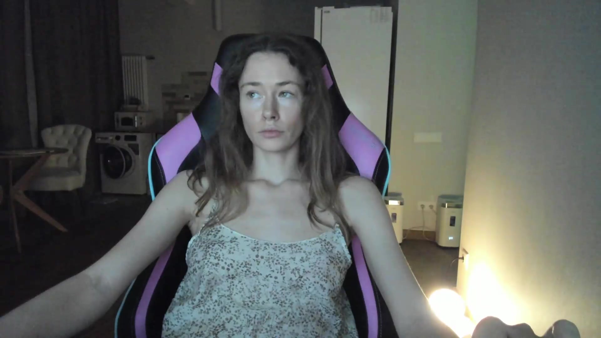 Gallery image thumbnail from Oksanafedorov's myfreecams stream on, 09/14/2026, 22:11 image 6 of 20