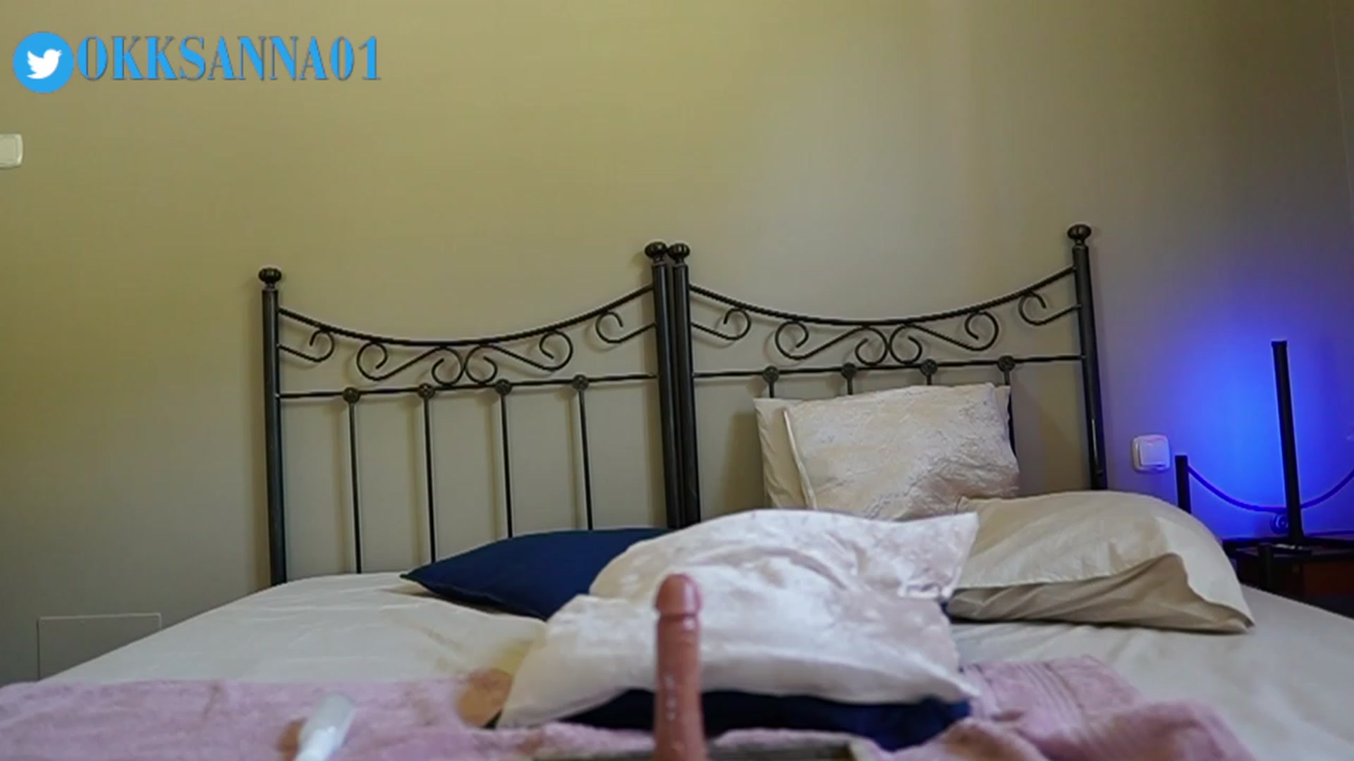 Gallery image thumbnail from Okssanna1's myfreecams stream on, 07/29/2023, 15:48 image 15 of 20