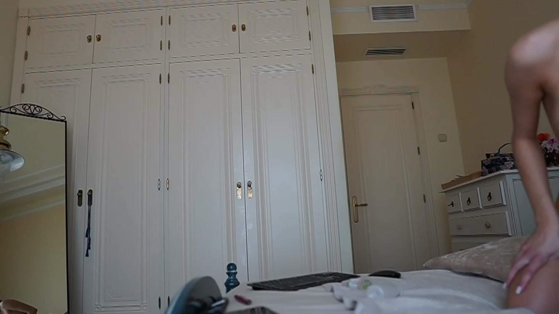 Gallery image thumbnail from Okssanna1's myfreecams stream on, 08/20/2023, 14:39 image 18 of 20