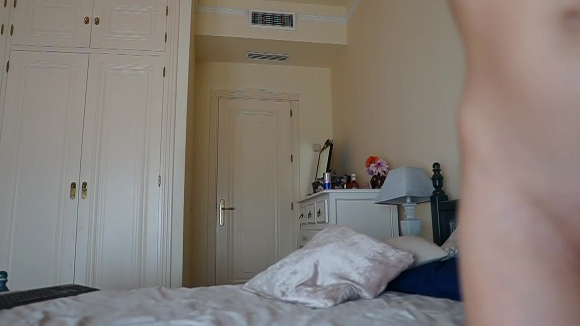 Gallery image thumbnail from Okssanna1's myfreecams stream on, 08/23/2023, 14:49 image 19 of 20
