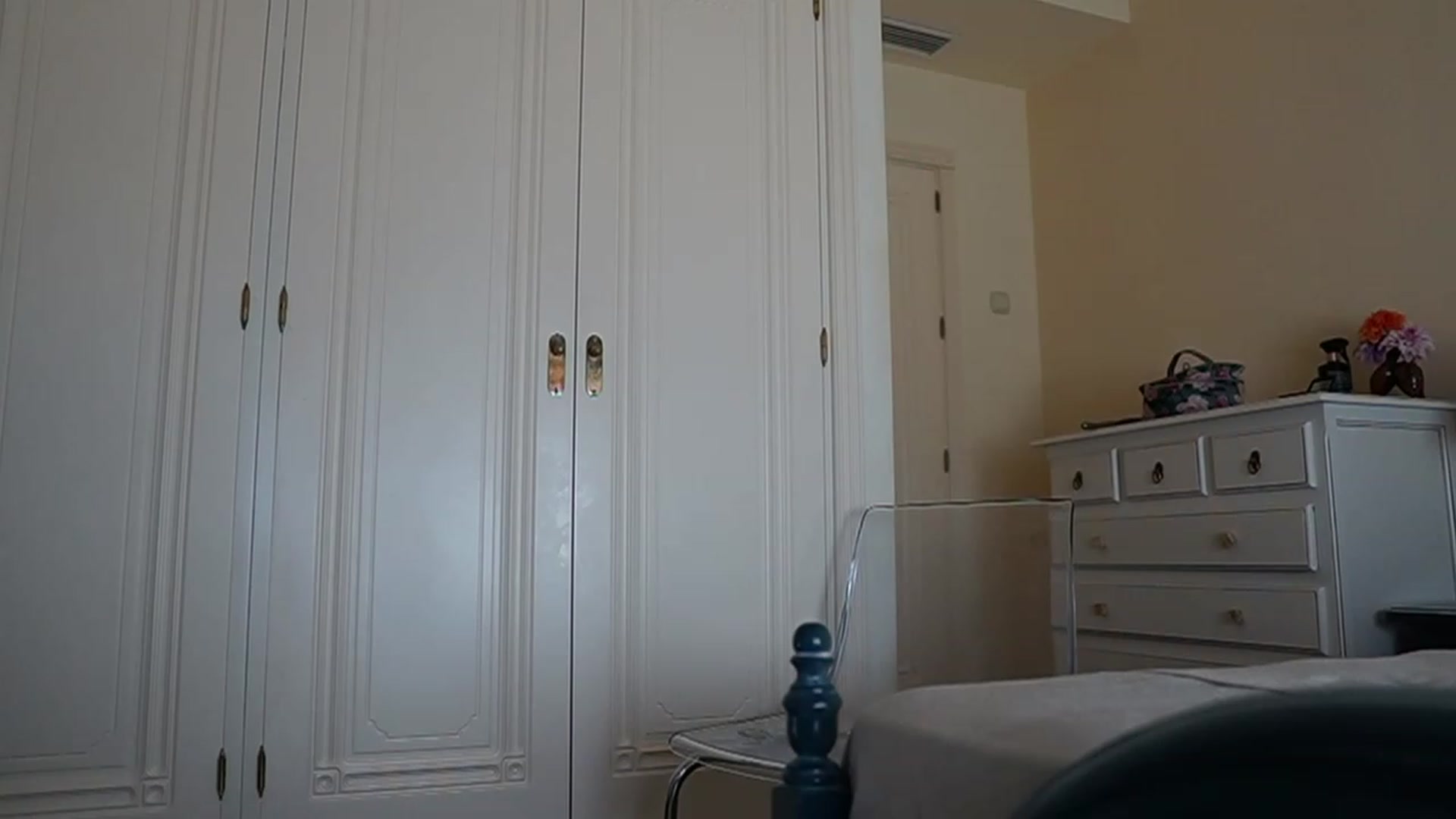Gallery image thumbnail from Okssanna1's myfreecams stream on, 10/20/2023, 15:06 image 8 of 20