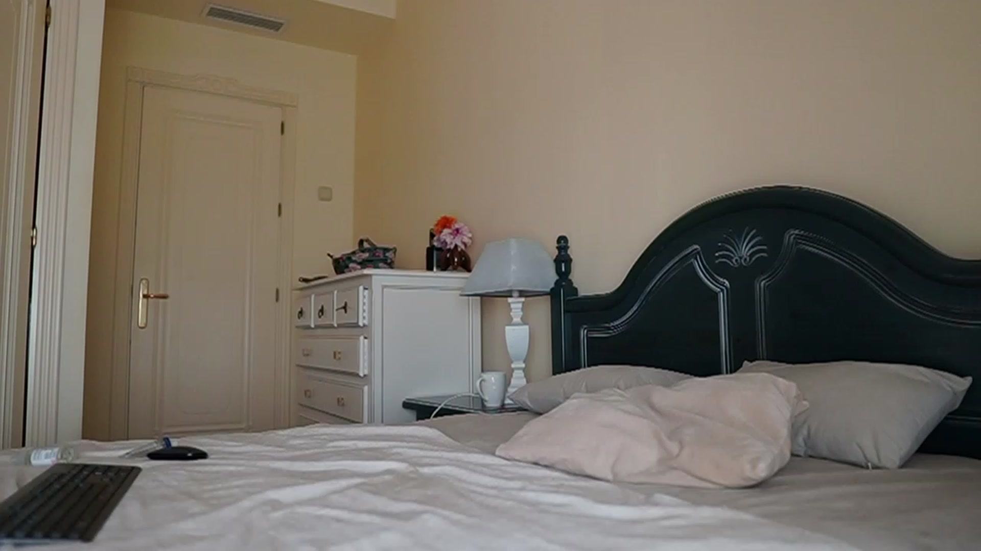 Gallery image thumbnail from Okssanna1's myfreecams stream on, 10/21/2023, 13:41 image 20 of 20