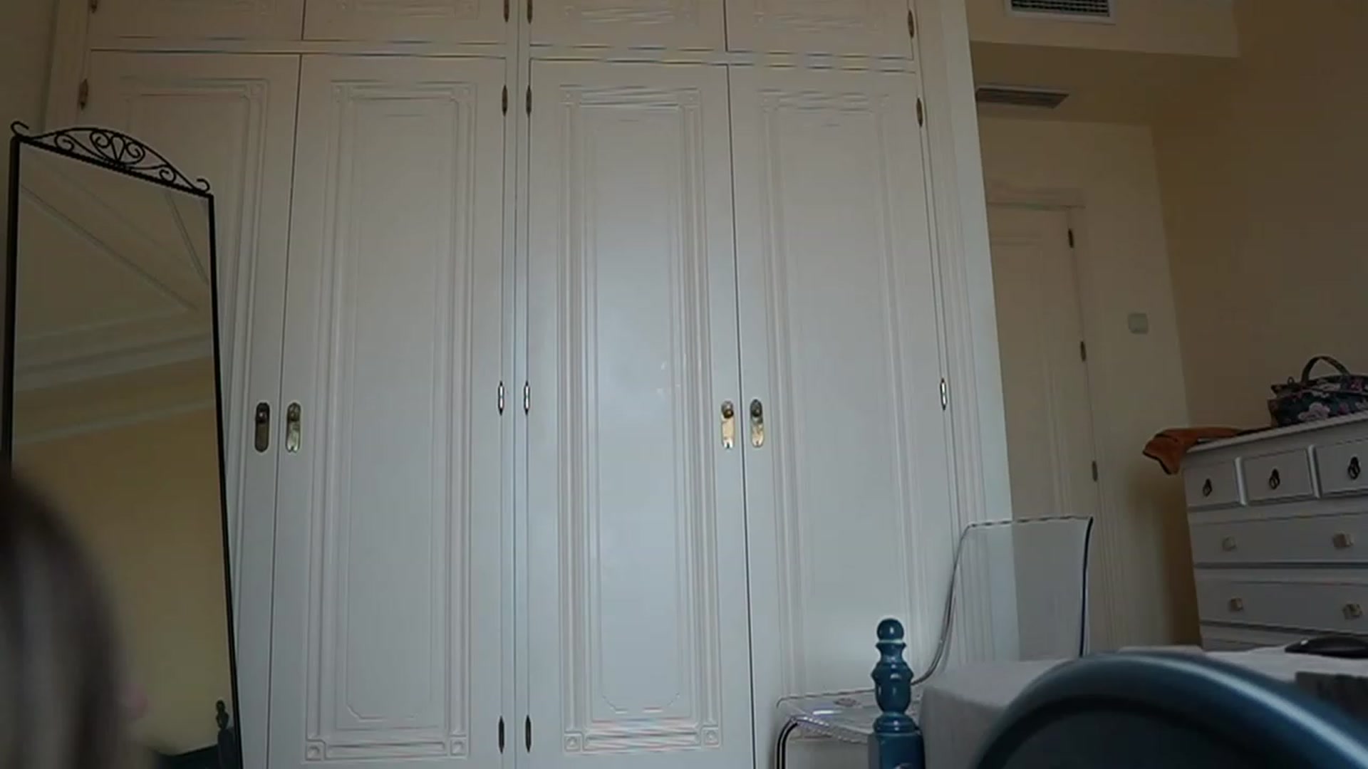 Gallery image thumbnail from Okssanna1's myfreecams stream on, 10/31/2023, 15:31 image 5 of 20