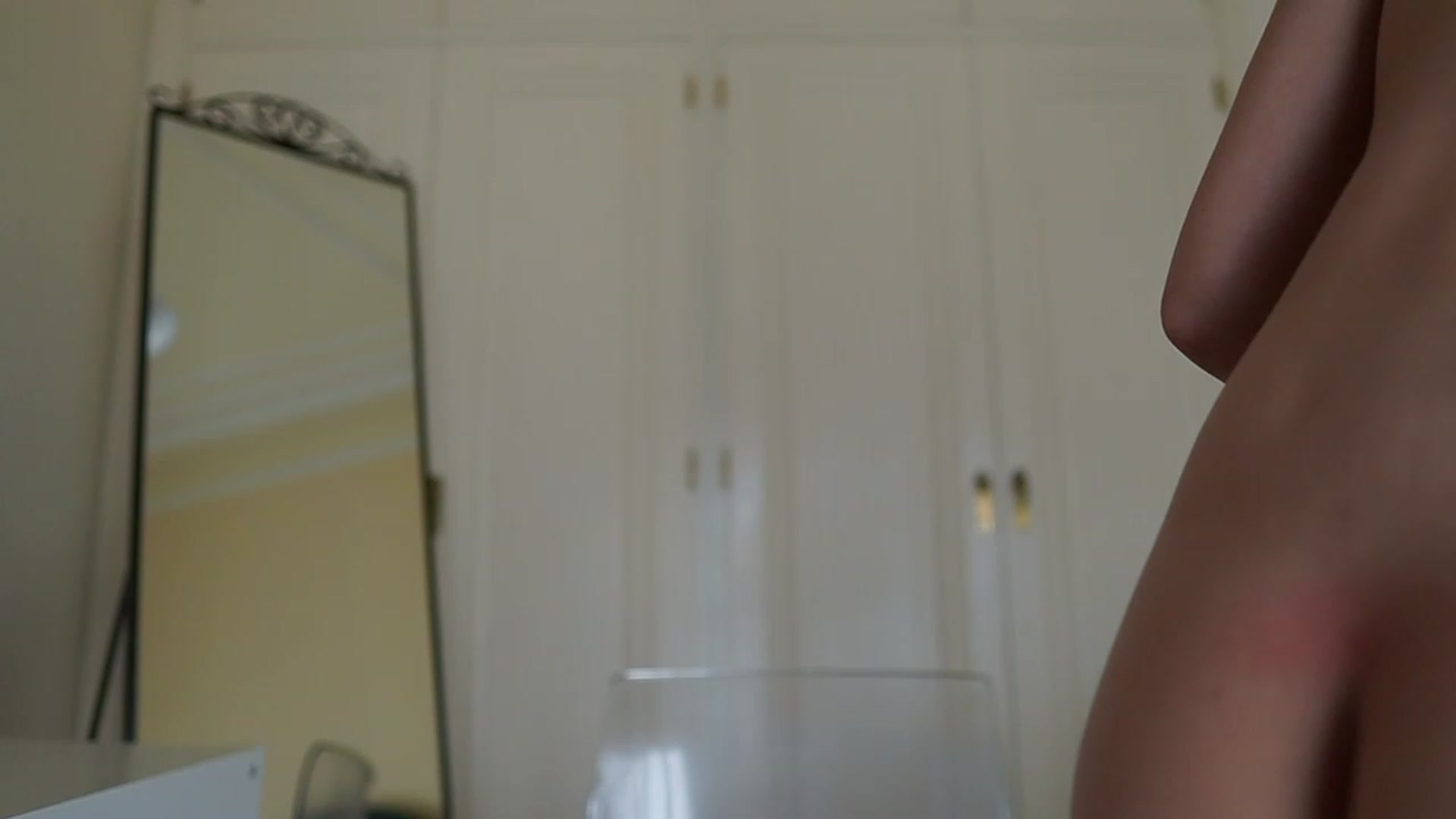Gallery image thumbnail from Okssanna1's myfreecams stream on, 11/20/2023, 09:50 image 12 of 20