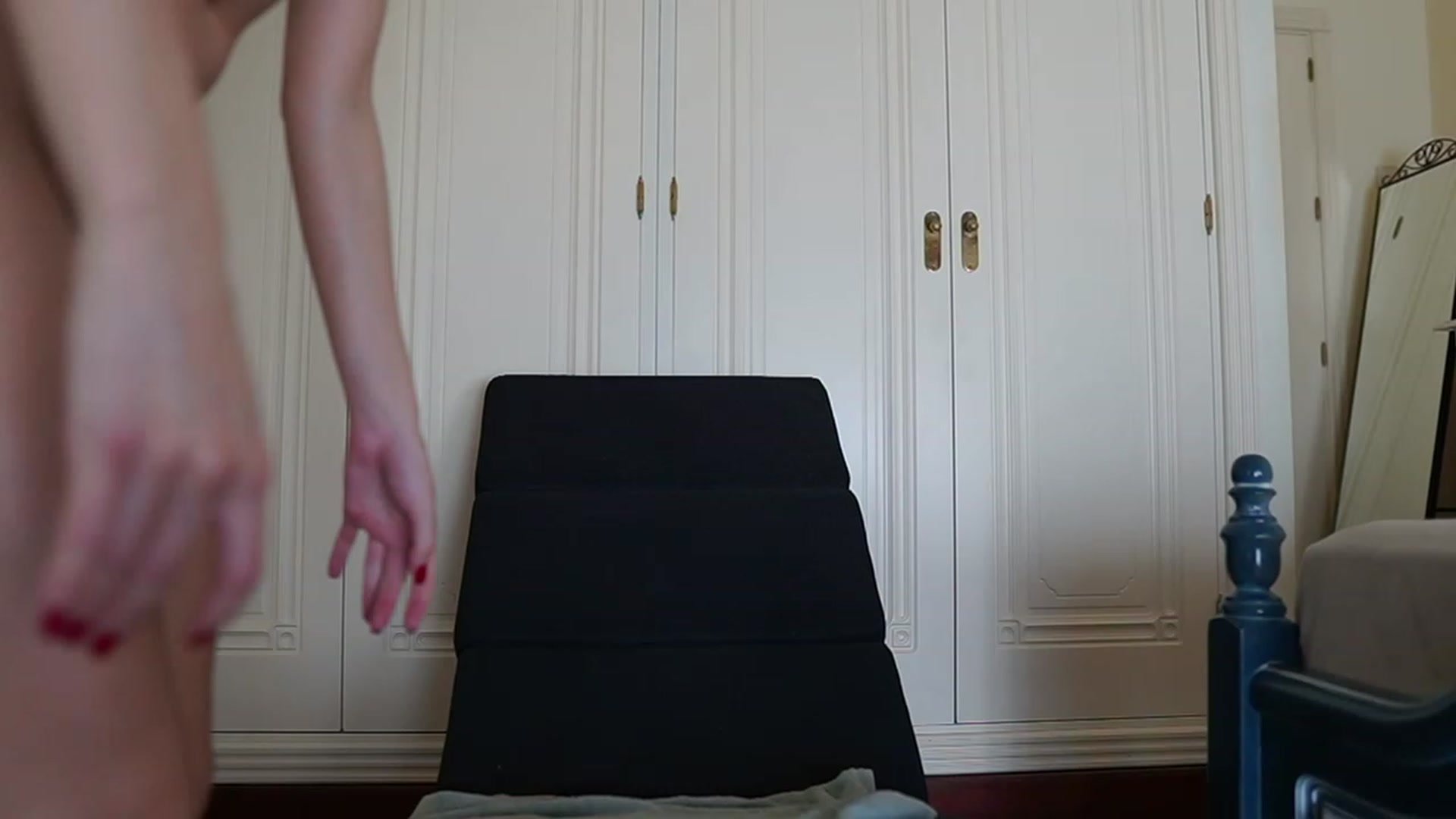 Gallery image thumbnail from Okssanna1's myfreecams stream on, 11/20/2023, 13:49 image 8 of 20