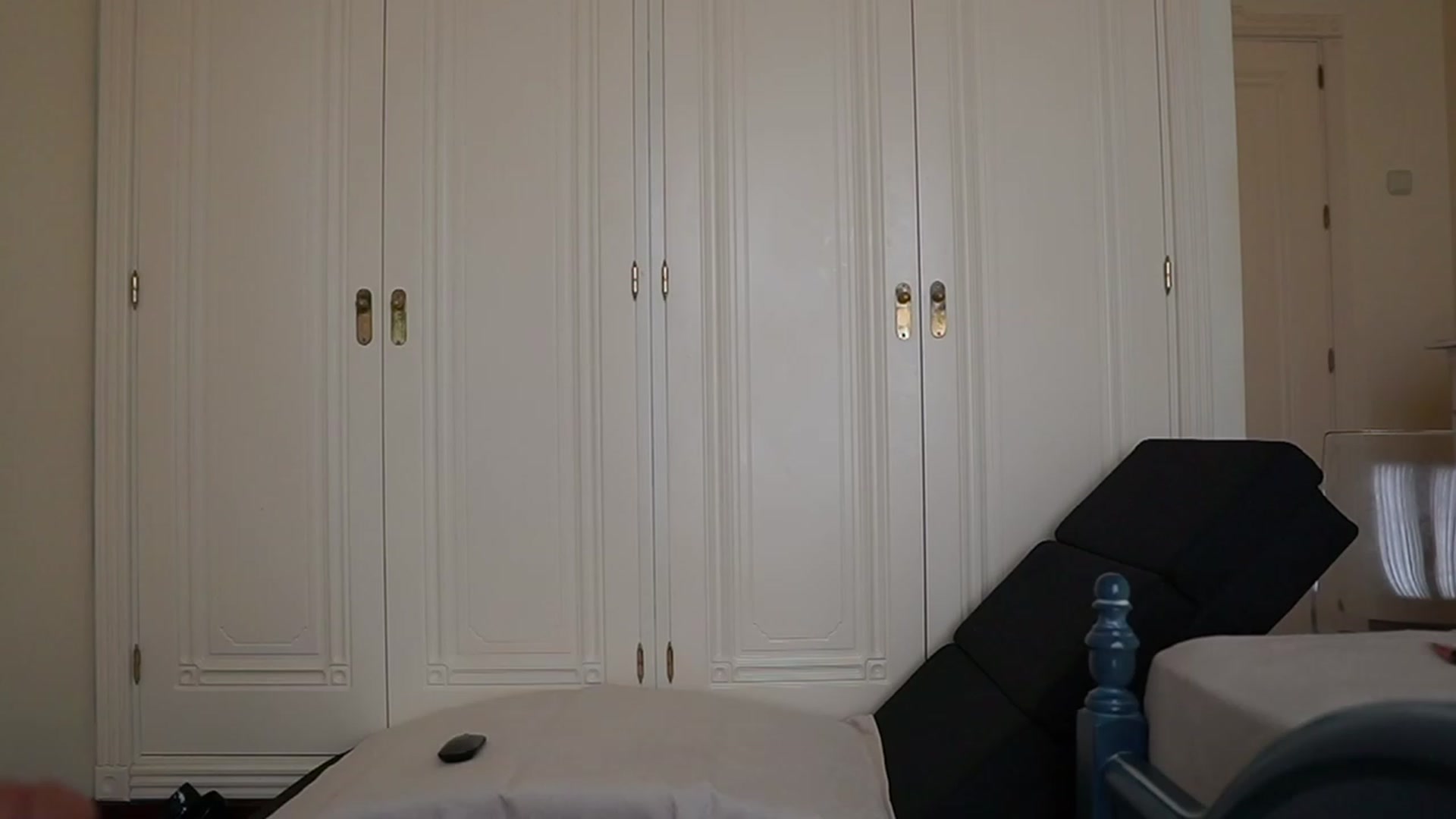 Gallery image thumbnail from Okssanna1's myfreecams stream on, 12/05/2023, 10:12 image 11 of 20