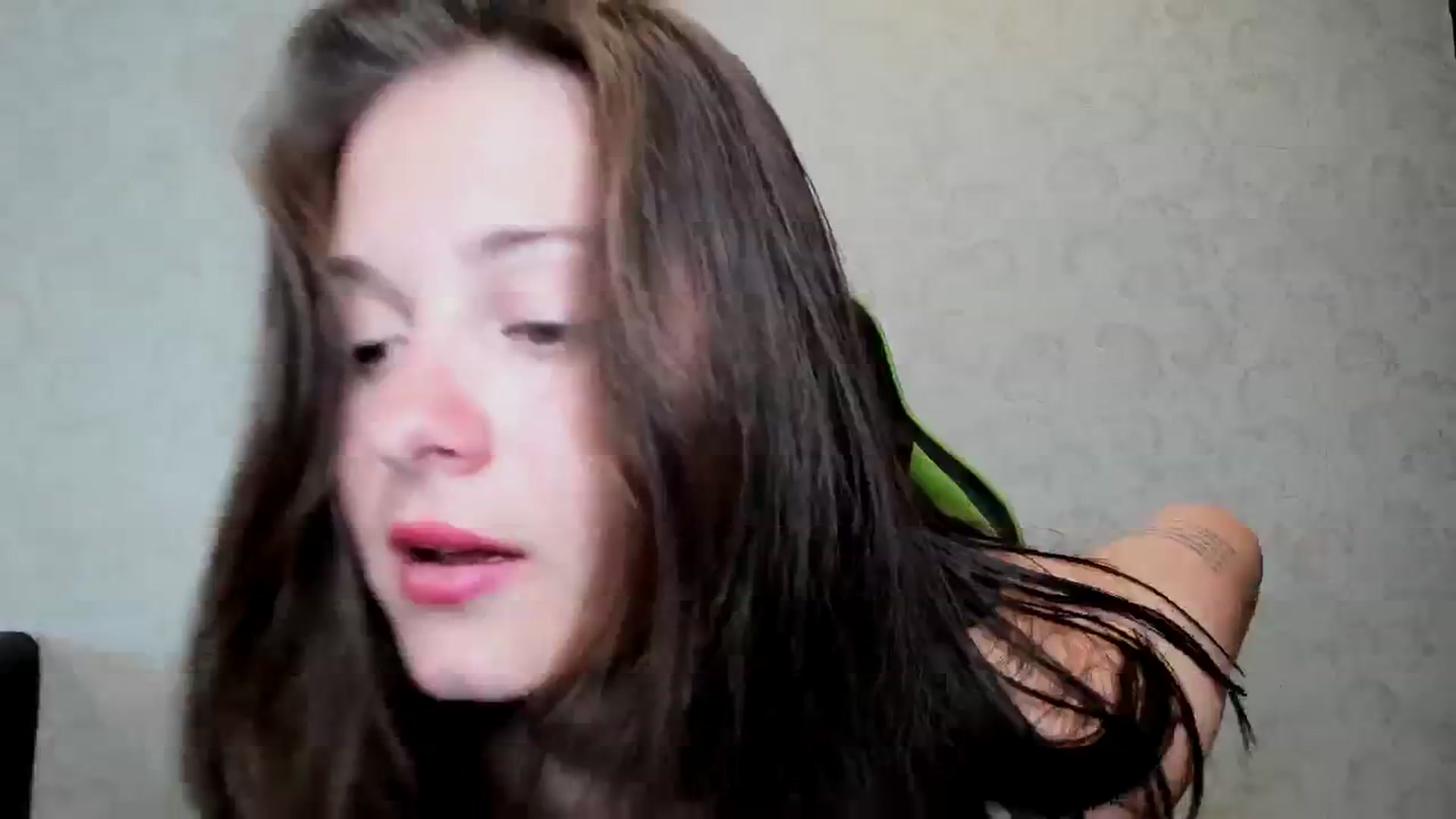 Gallery image thumbnail from Oladushek18's myfreecams stream on, 08/13/2024, 13:42 image 5 of 20