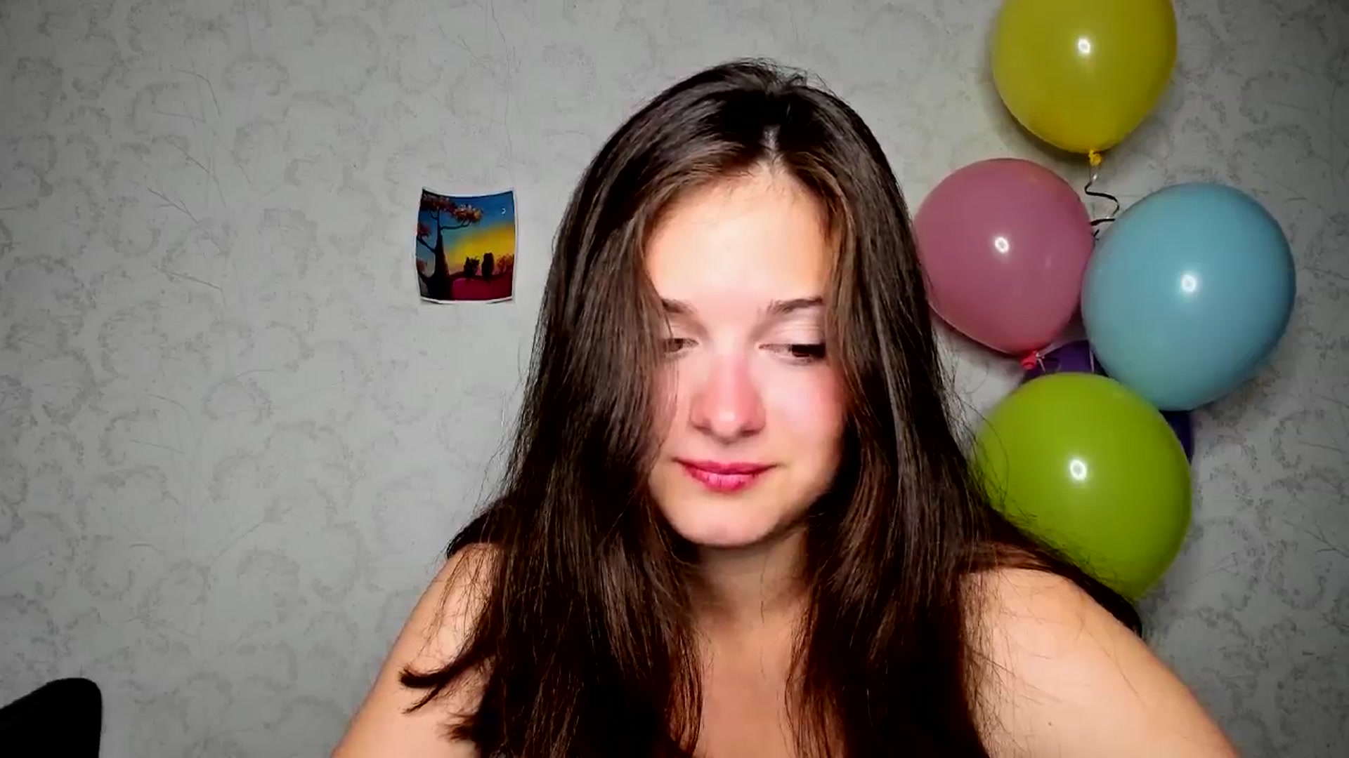 Gallery image thumbnail from Oladushek18's myfreecams stream on, 09/16/2024, 16:09 image 17 of 20