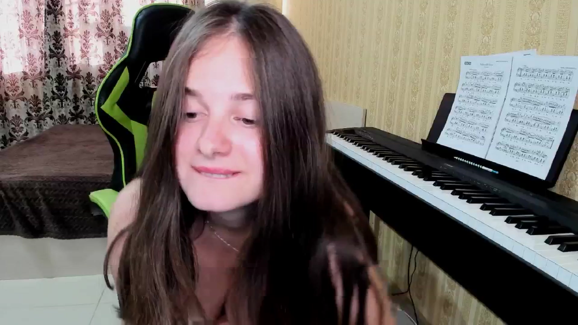 Gallery image thumbnail from Oladushek18's myfreecams stream on, 04/12/2025, 14:23 image 19 of 20